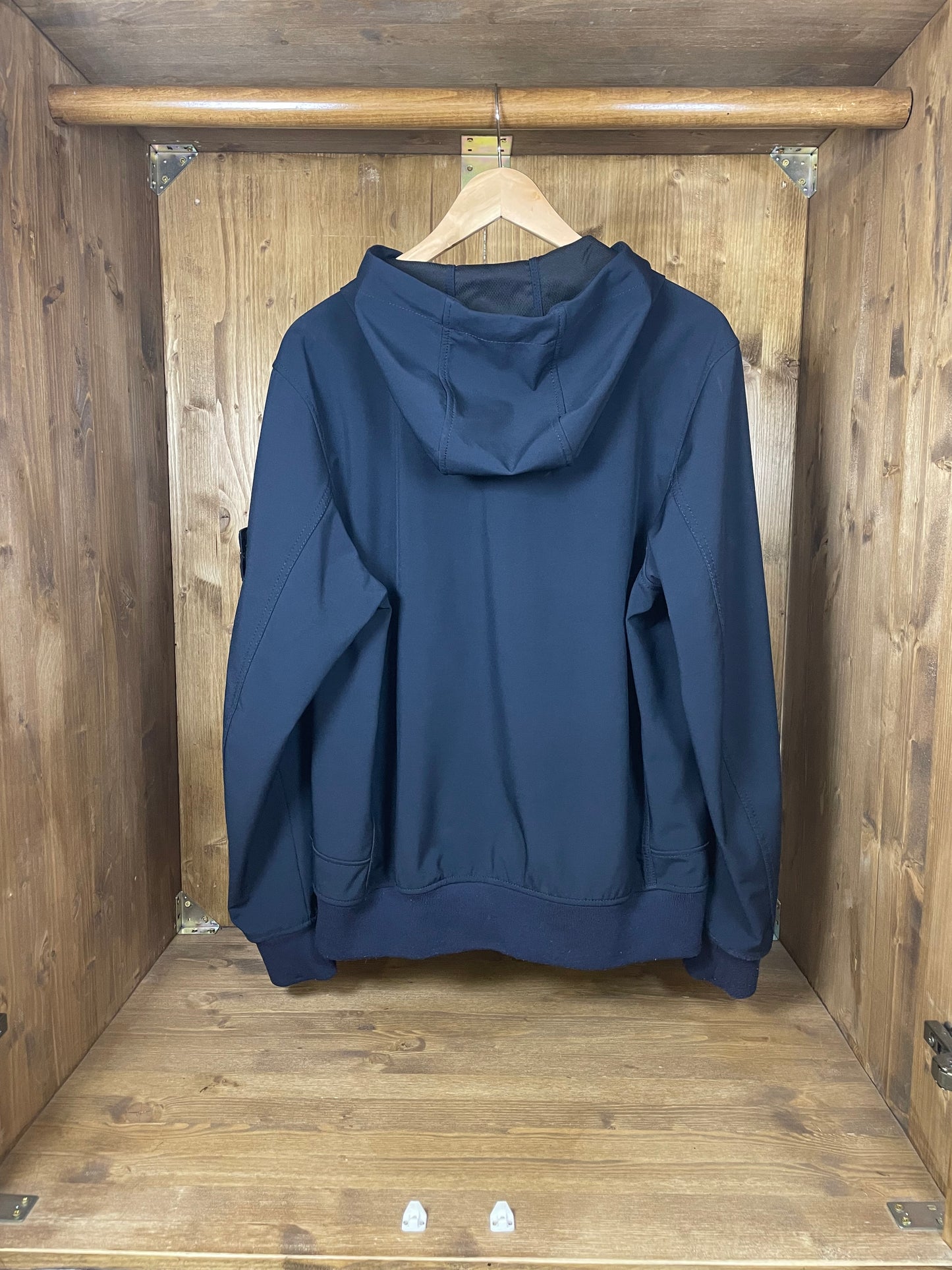 Ligh soft shell R blue