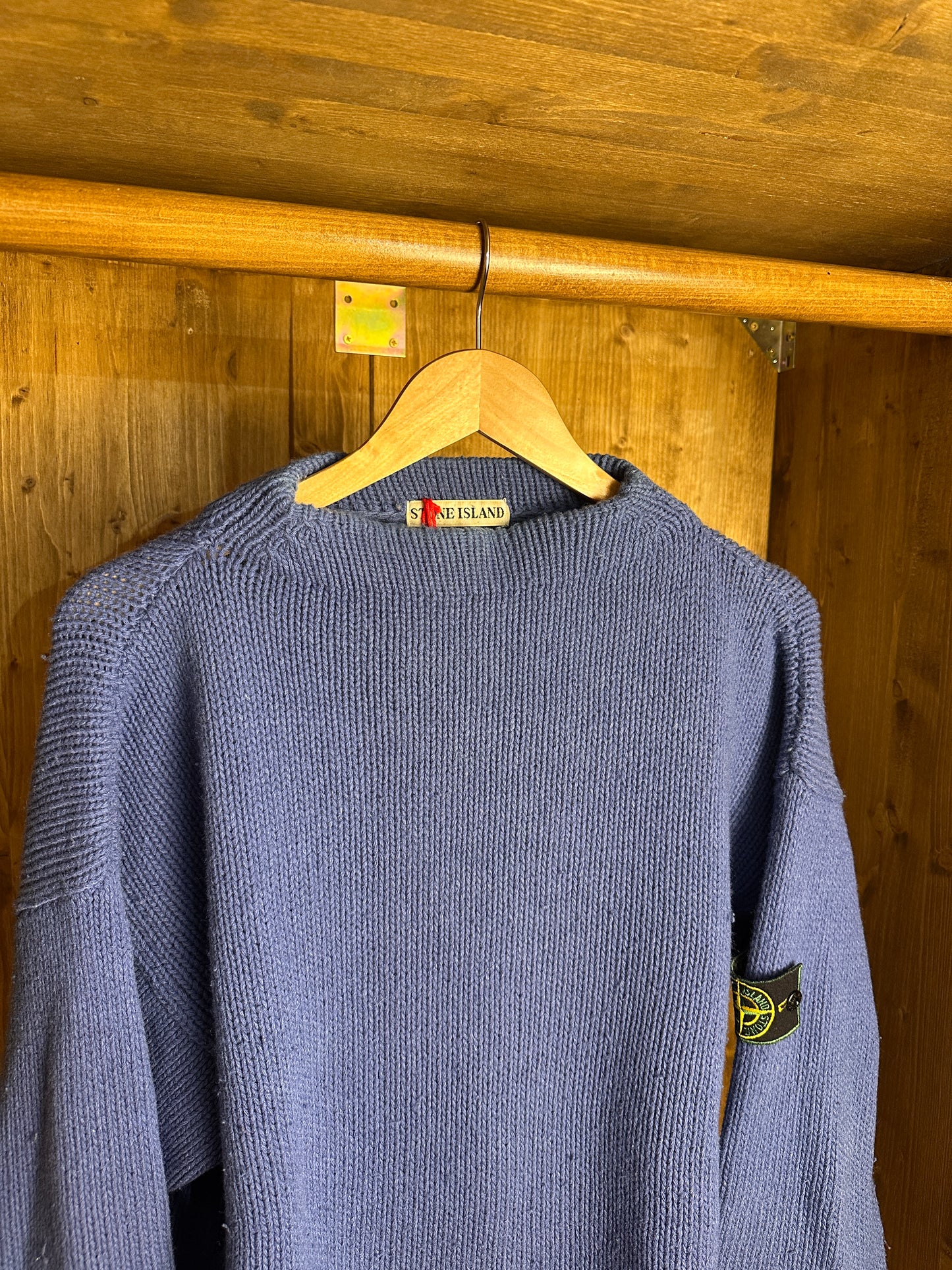 AW80s WOOL JUMPER in Distant Blue
