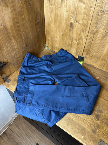 SS19 CARGO JEANS in Faded Blue