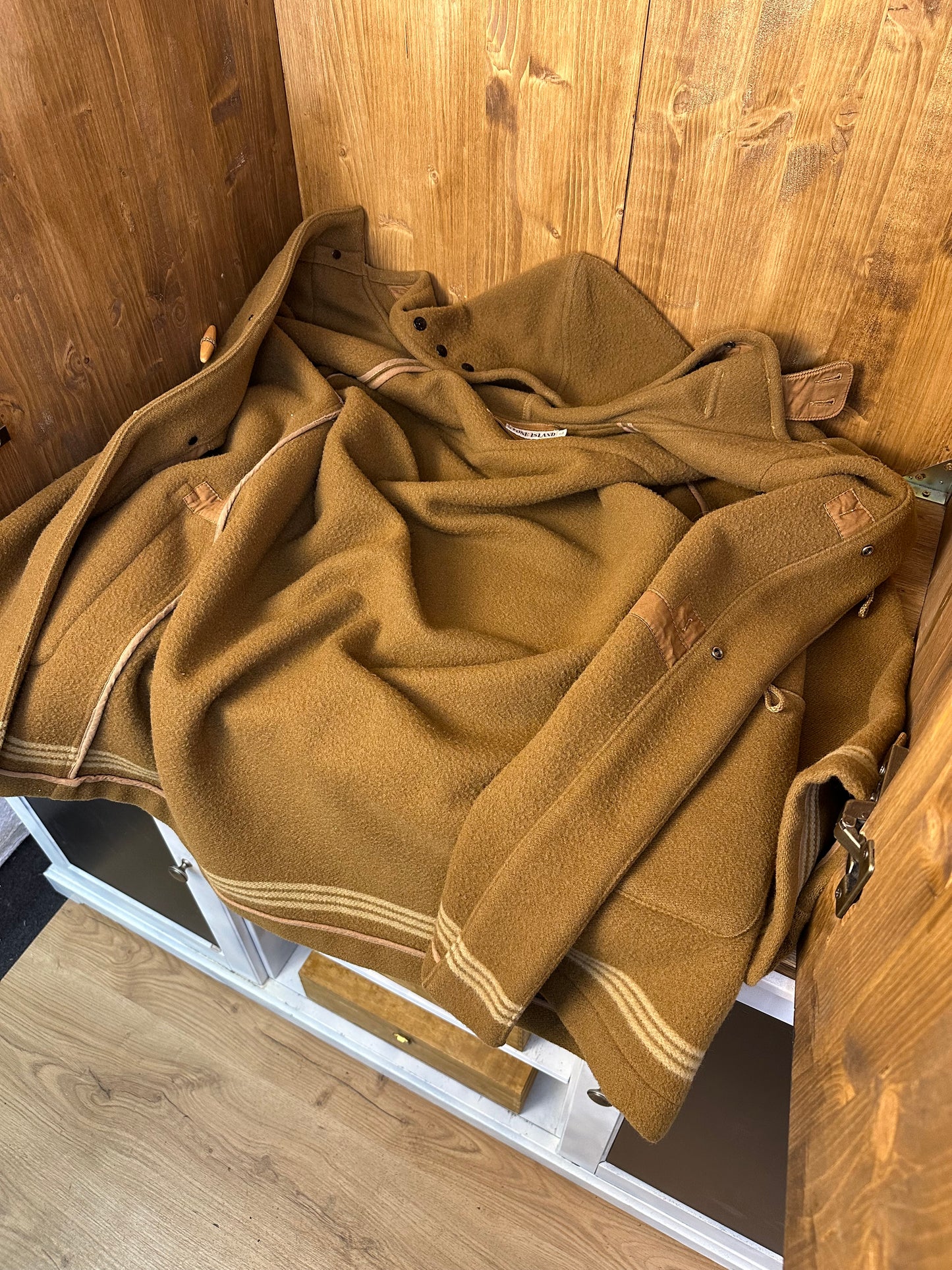 AW89 MONTGOMERY in Camel Brown