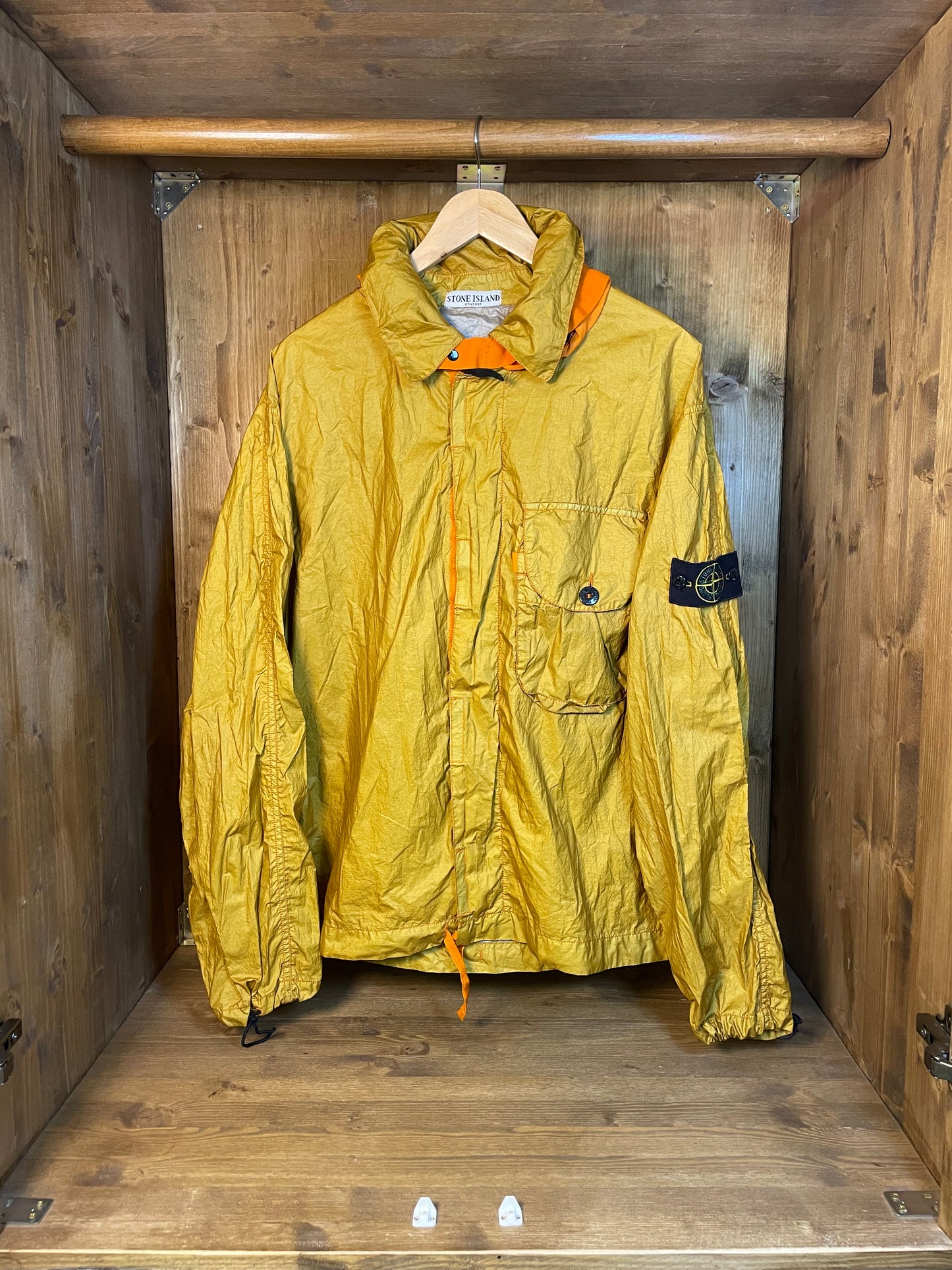 2004 Parachute jacket gold