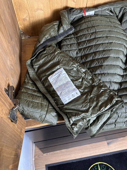 AW23 LOOM WOVEN CHAMBERS R-NYLON DOWN-TC in Mint Green