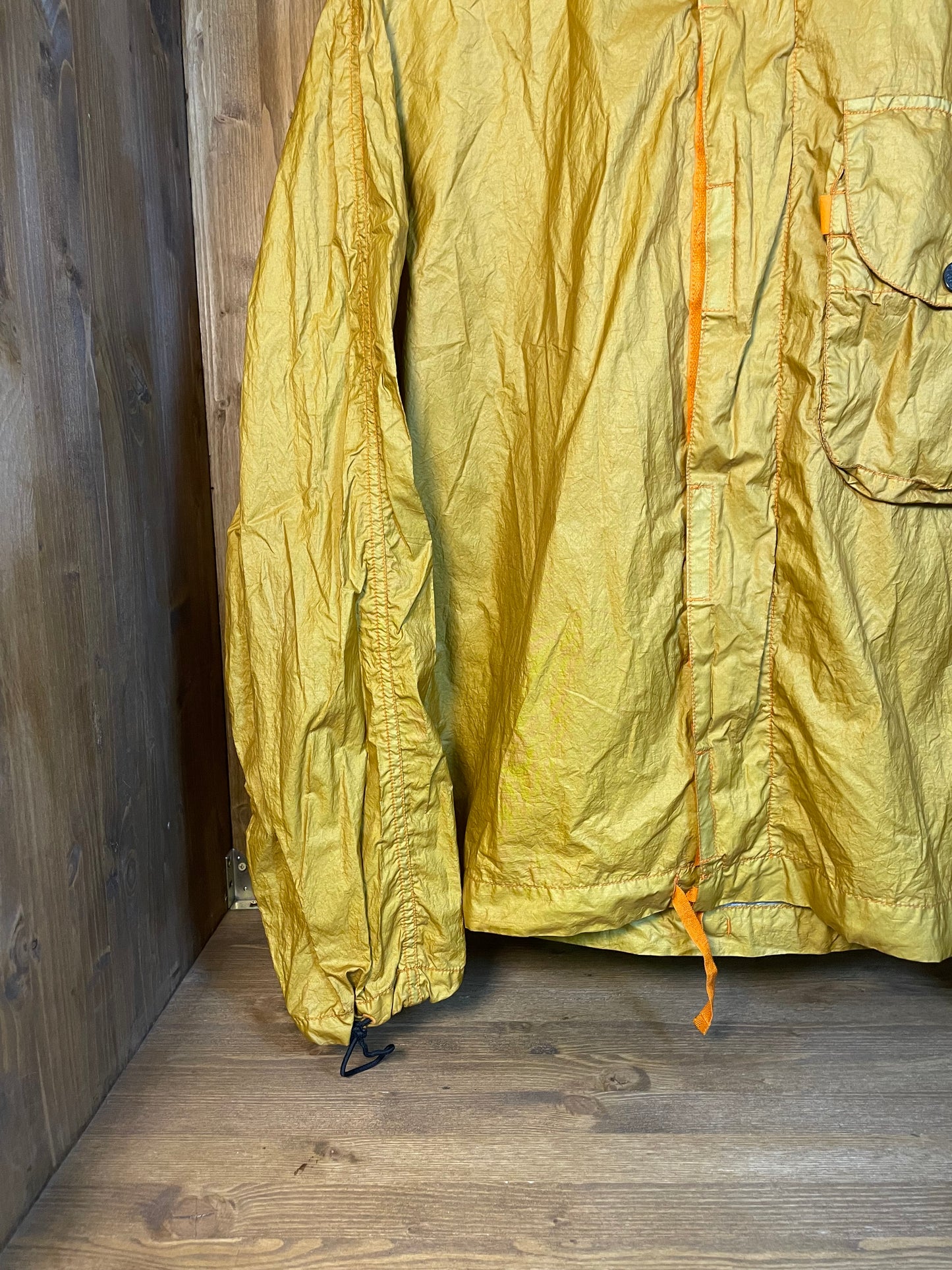 2004 Parachute jacket gold