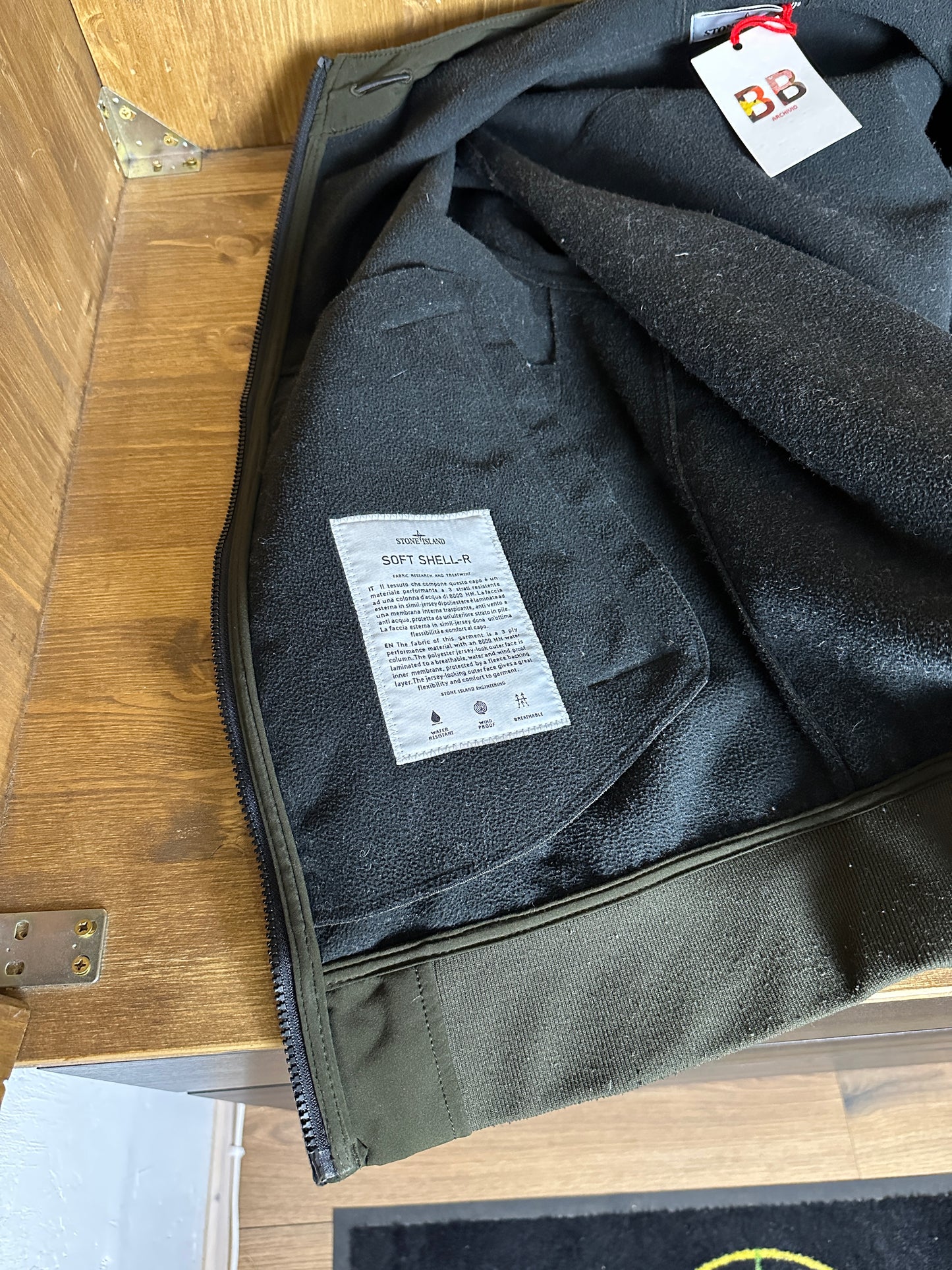 AW13 SOFT SHELL-R in Brown Green