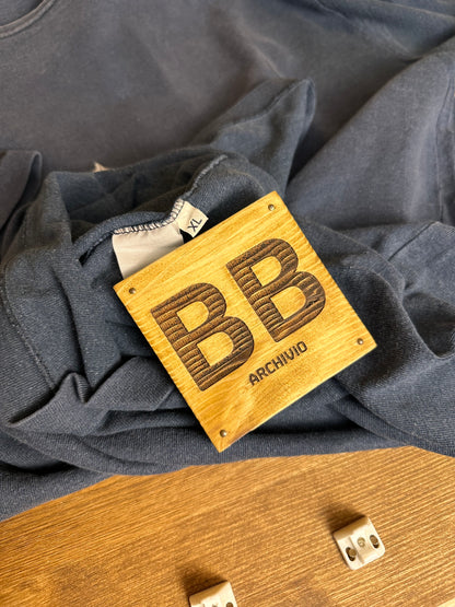 SS80s EMBROIDERED STAR TEE in Faded Blu night