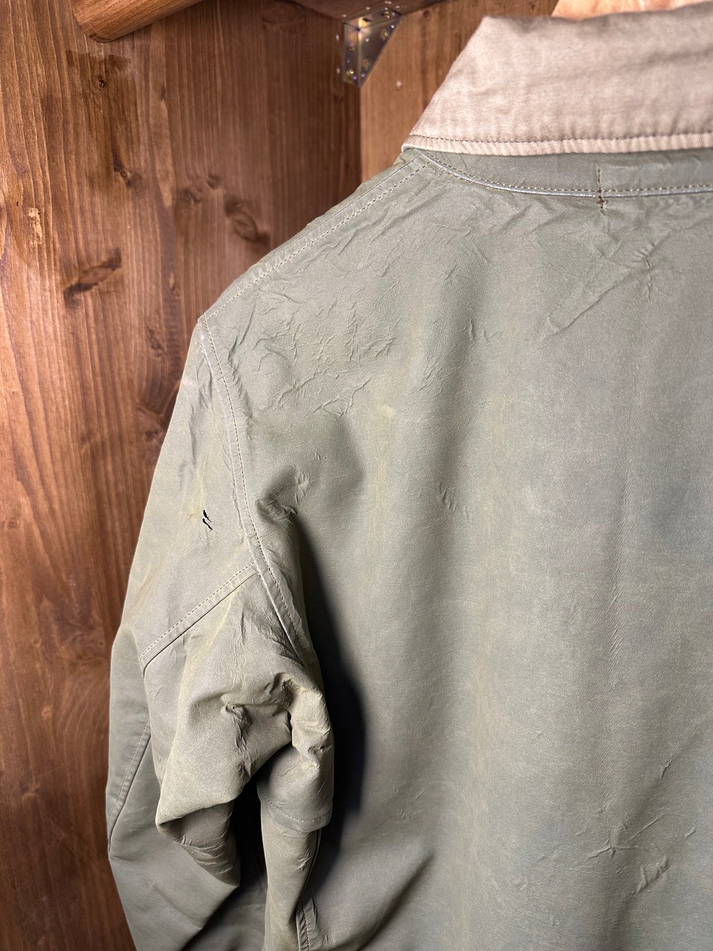 AW07 ANTIQUED REFLECTIVE FIELD JACKET