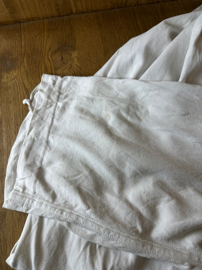 90S COTTON TEE + SWEATPANTS in White