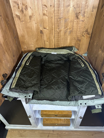 AW010 ICE JACKET RUBIN RED TO QUARTZ PINK with detachable zipped liner