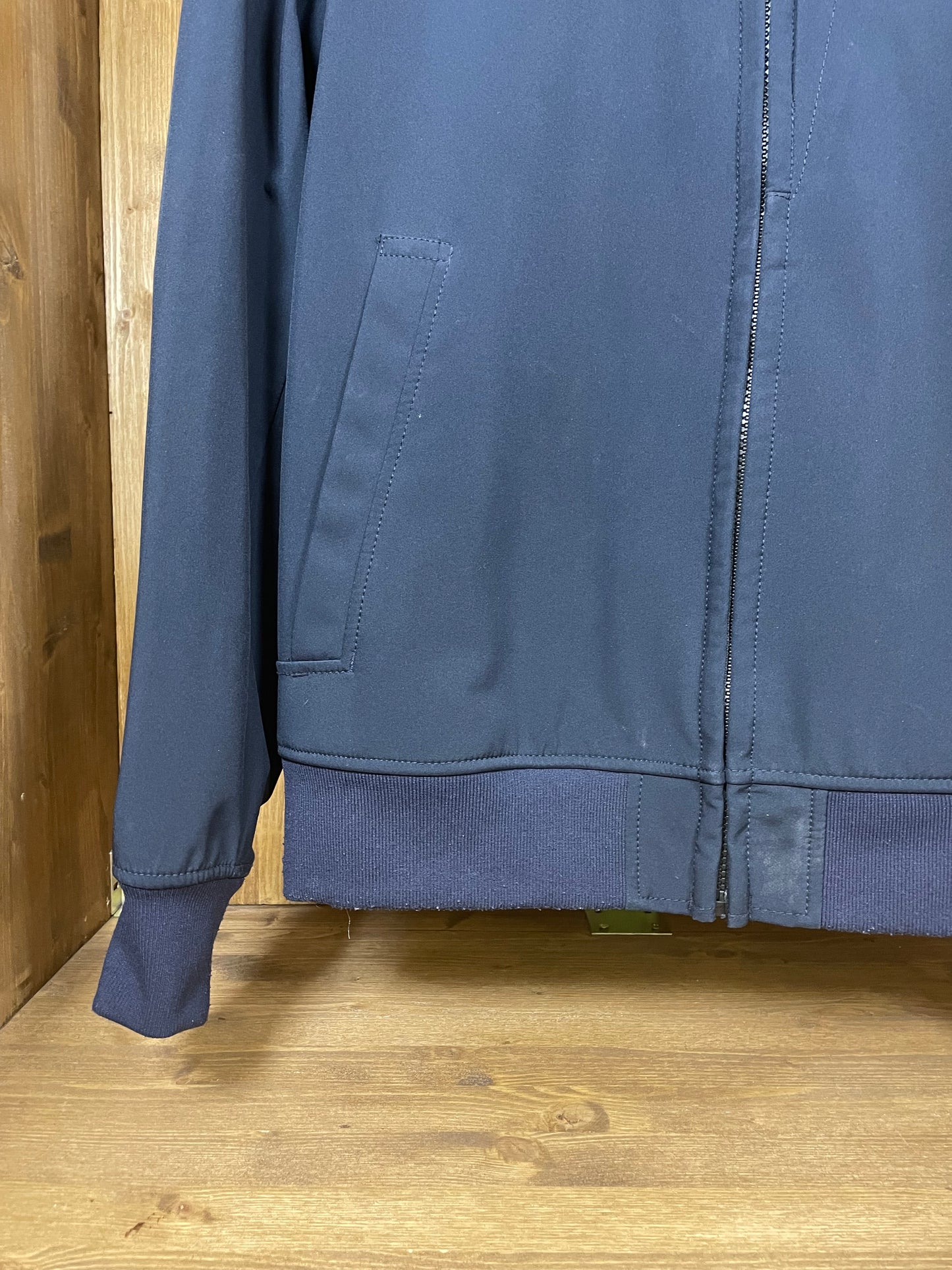 Ligh soft shell R blue