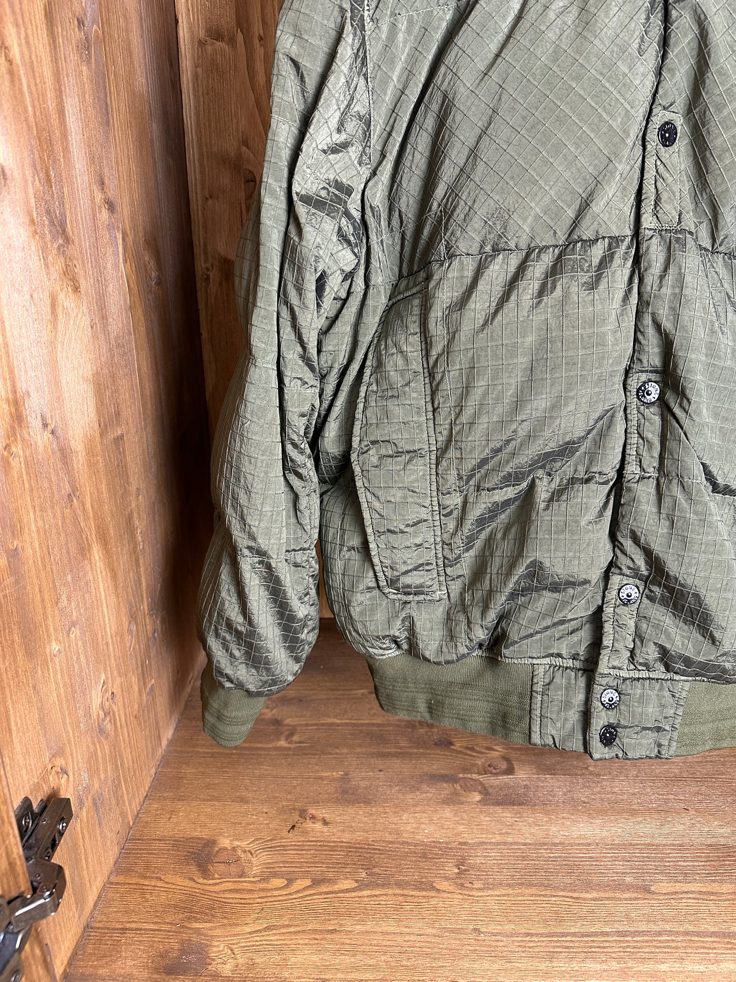 AW23 MACRO RIPSTOP NYLON METAL IN ECONYL REGENERATED NYLON WITH DOWN-TC in Mint Green