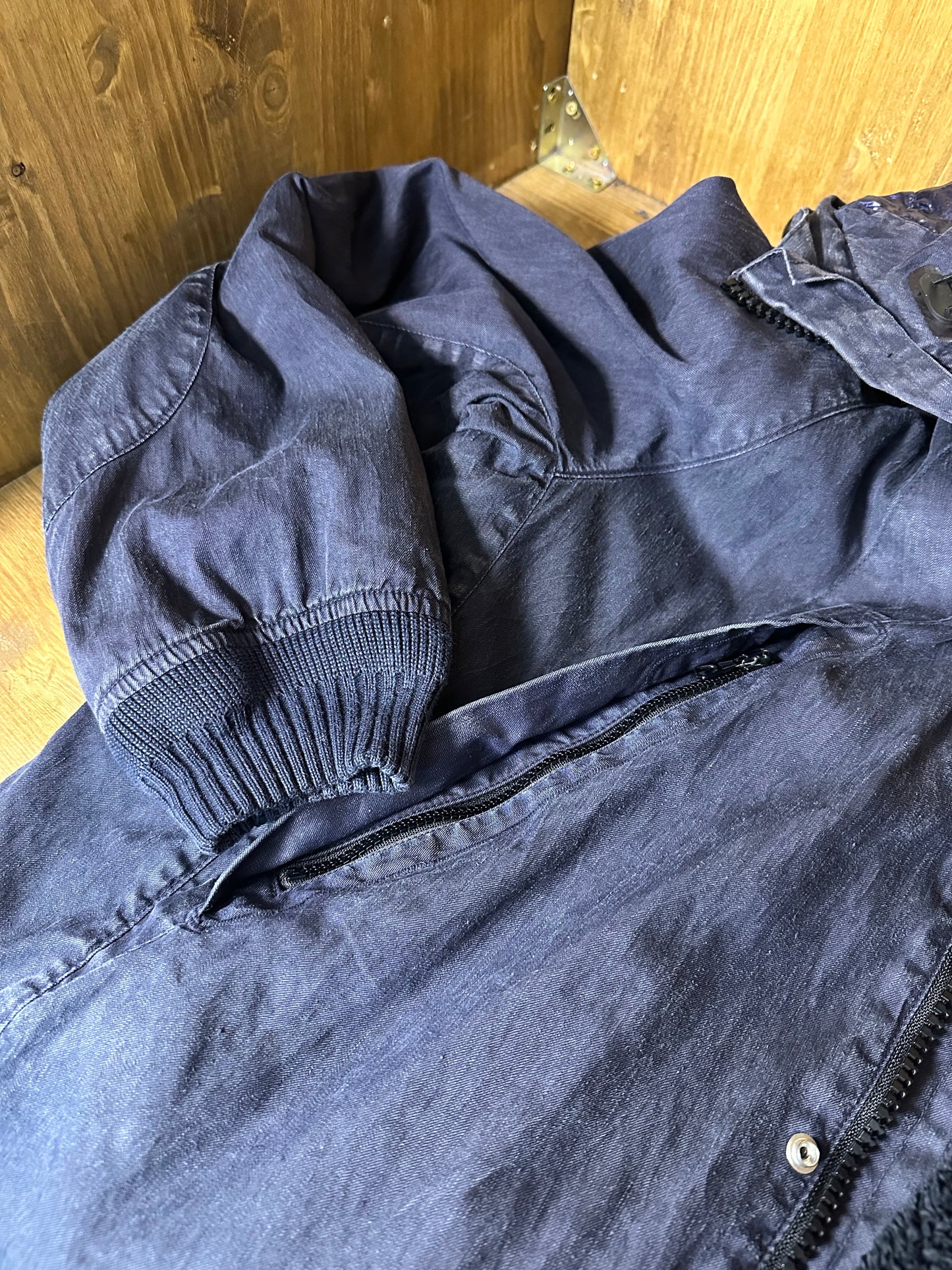 AW04 LINO RESINATO BLU with detachable fleece inner