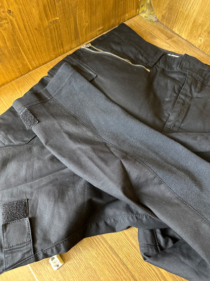 SS16 DRAKE “SUMMER SIXTEEN TOUR”CARGO in Black