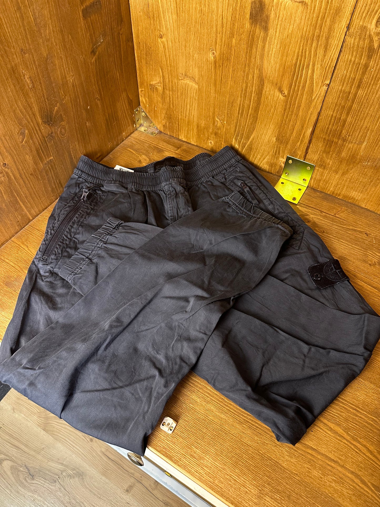 SS21 GHOST CARGO in Navy Blue