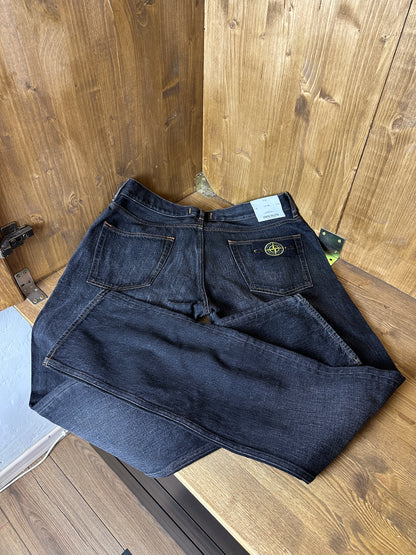 AW13 JEANS in Dark Grey with contrast stitches