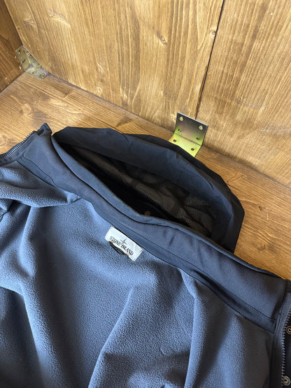 AW14 SOFT SHELL-R in black