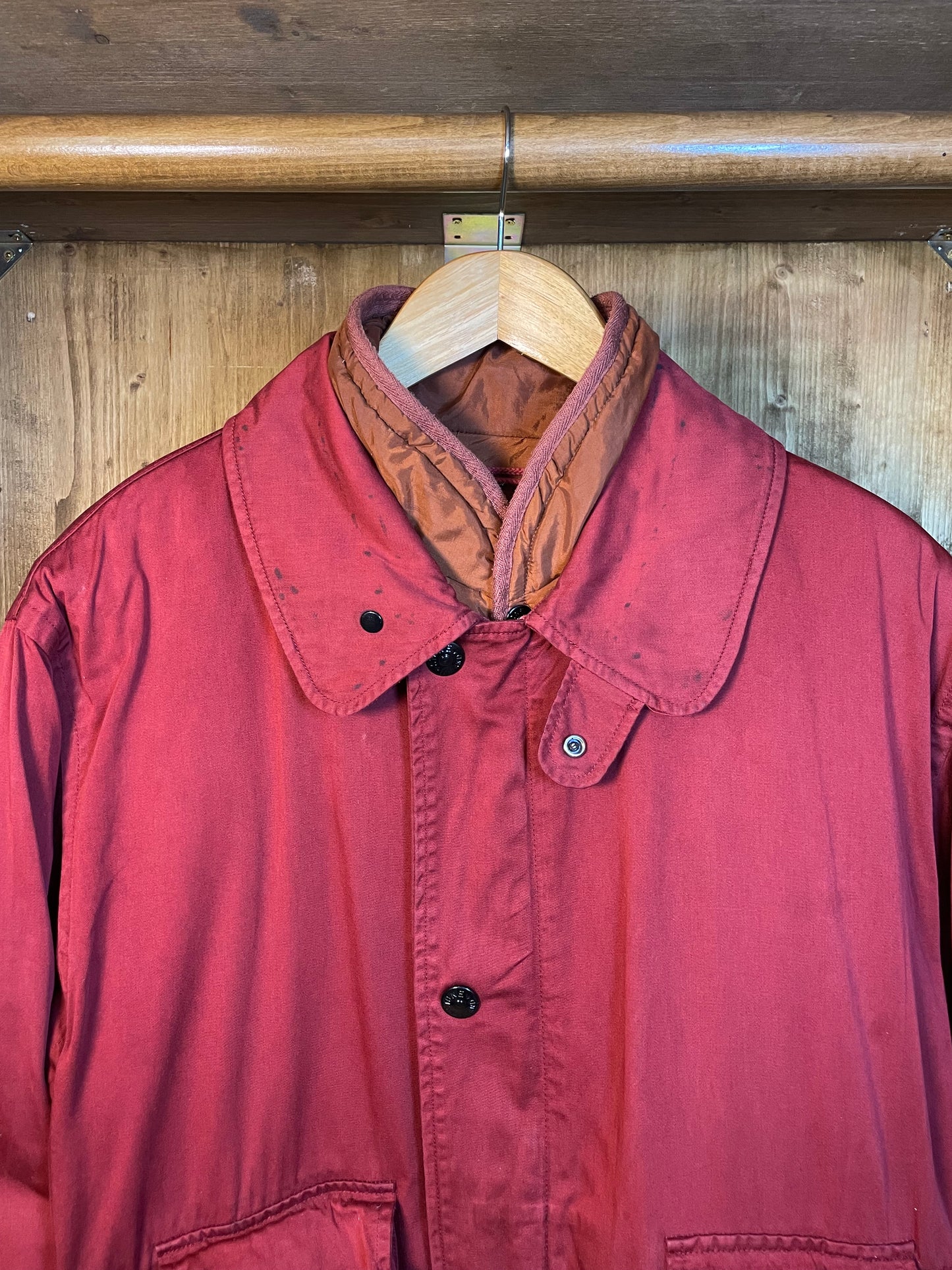 Burgunderrote Bomberjacke von Raso Gommato aus dem Jahr 1992