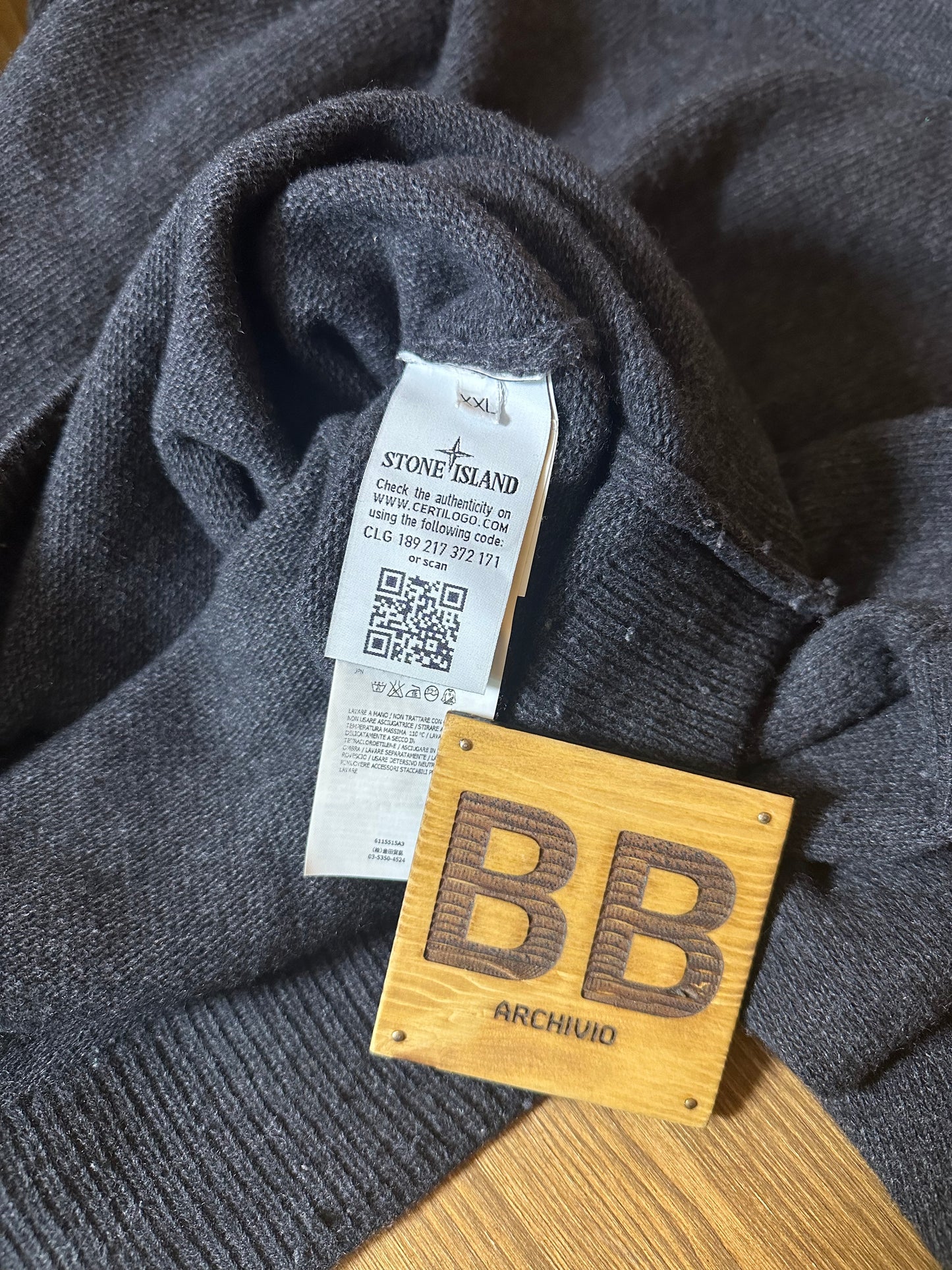 DARK GREY WOOL SWEATER