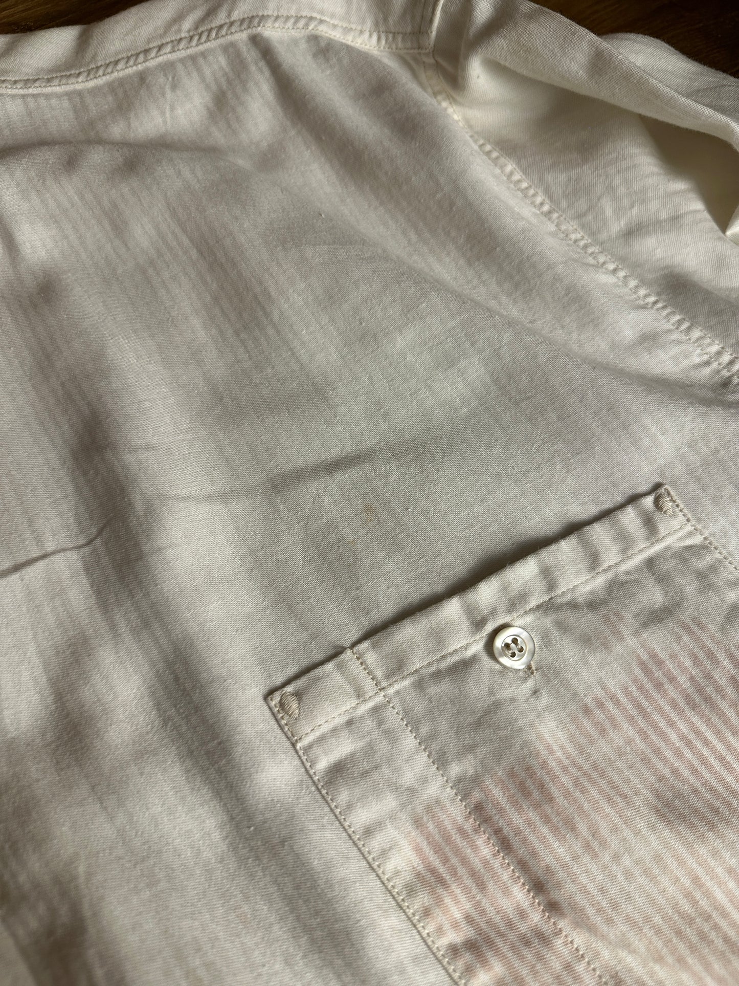 AW80s THERMOSENSITIVE VERTICAL PRINT SHIRT in White & Ivory