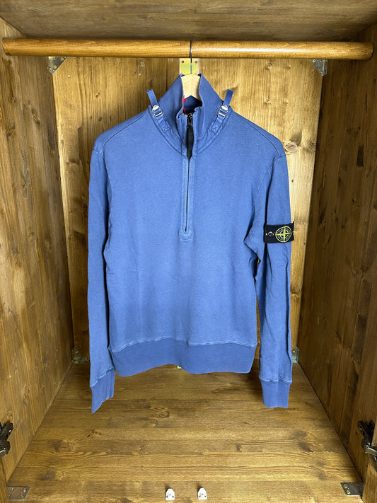 AW00s 1/4 ZIP COTTON JUMPER WITH METAL INSERTS in Distant Blue