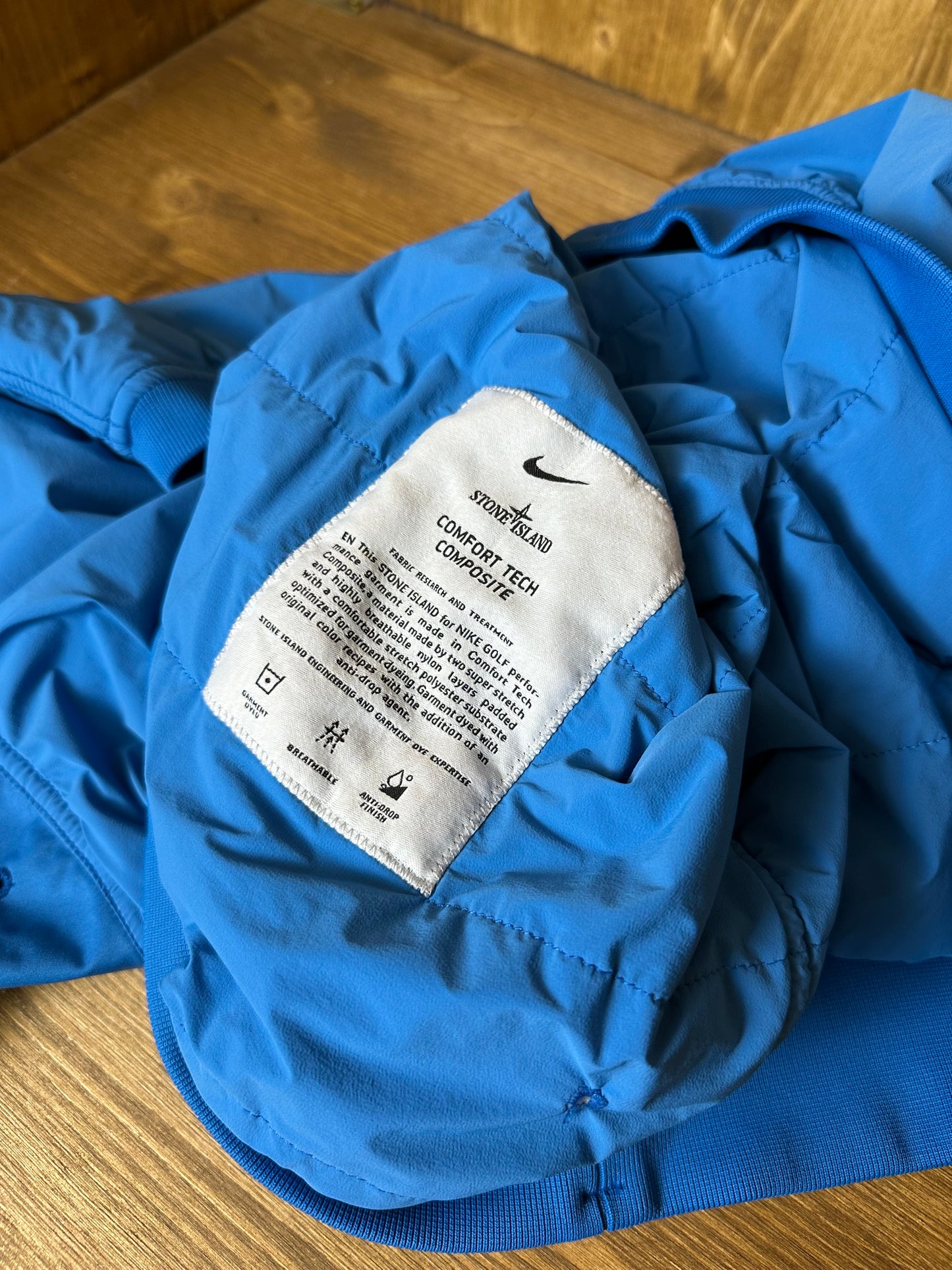 AW15 COMFORT TECH COMPOSITE Nike Collaboration in Light Blue