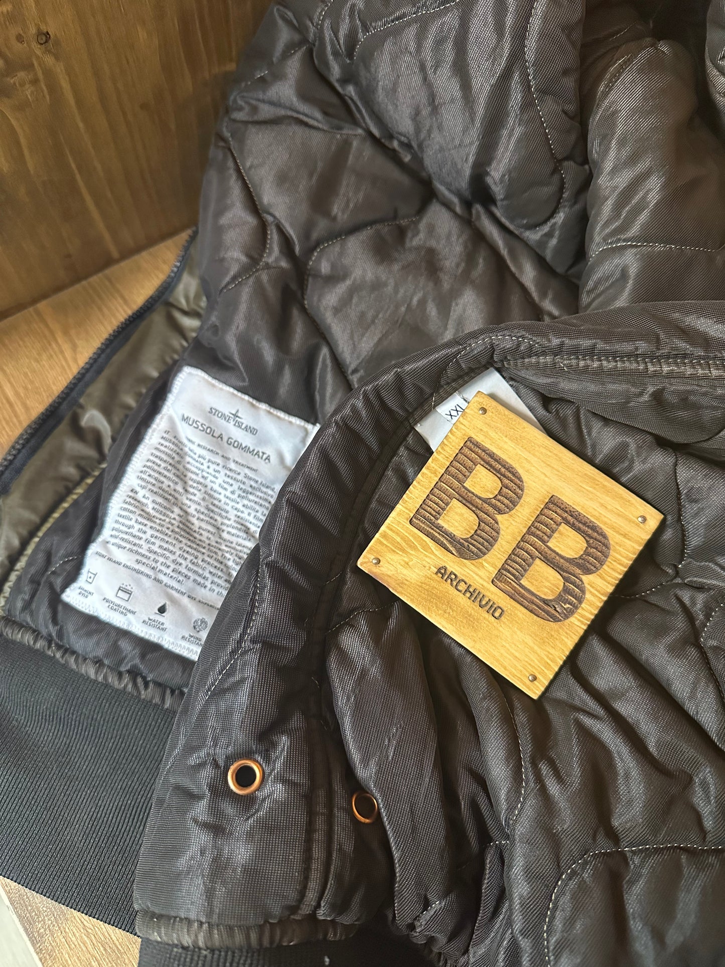 DARK BROWN MUSSOLA GOMMATA