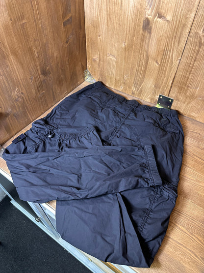 BLACK NYLON LIGHT CARGO