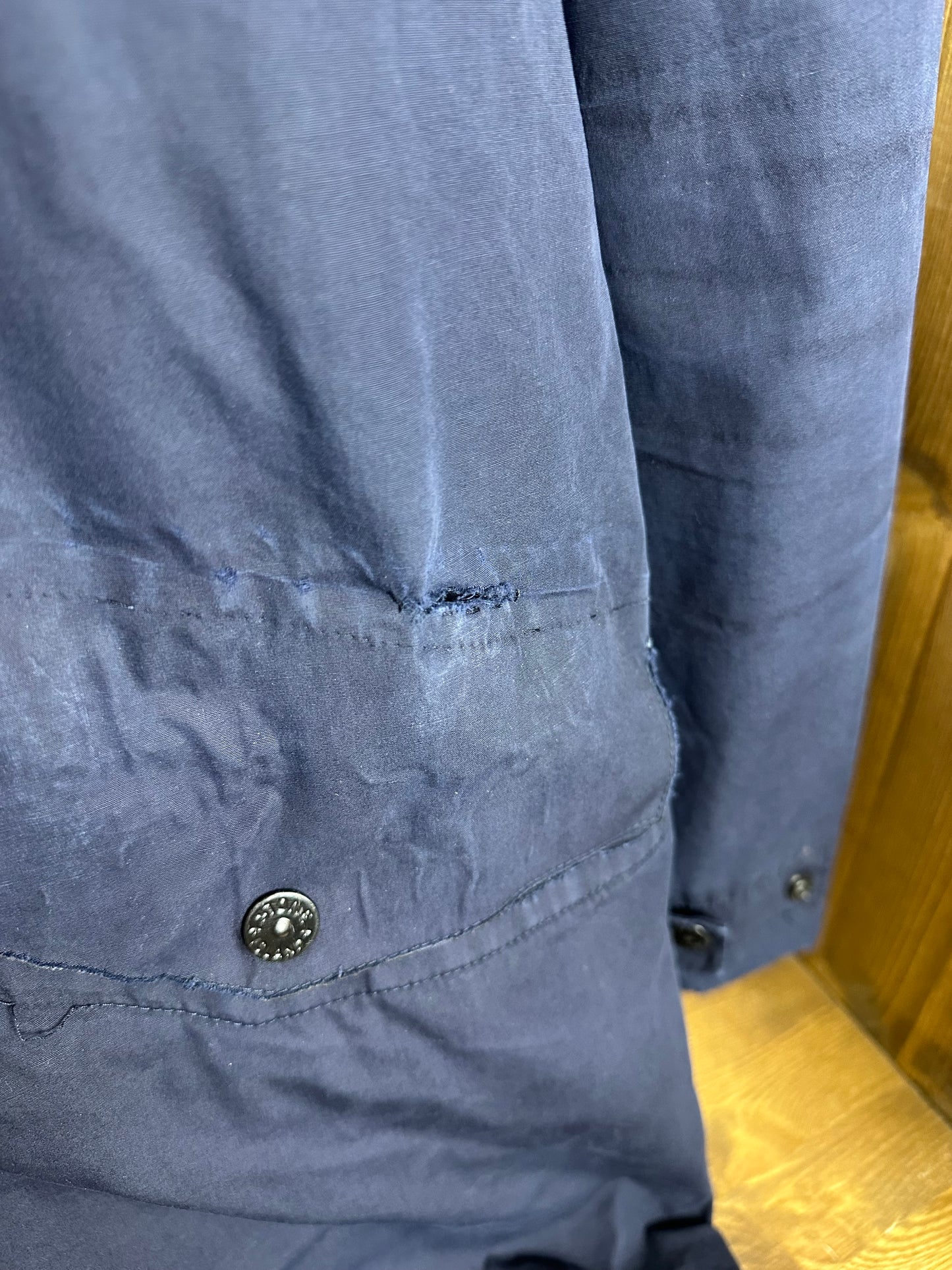 AW17 WATER REPELLENT COTTON SUPIMA WITH PRIMALOFT in Navy Blue