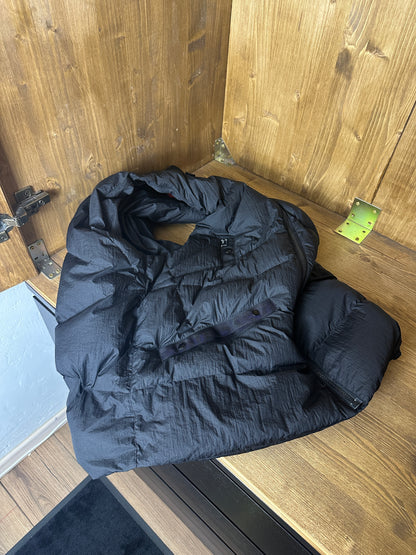 AW11 SHADOW PROJECT VEST in Chaos Black