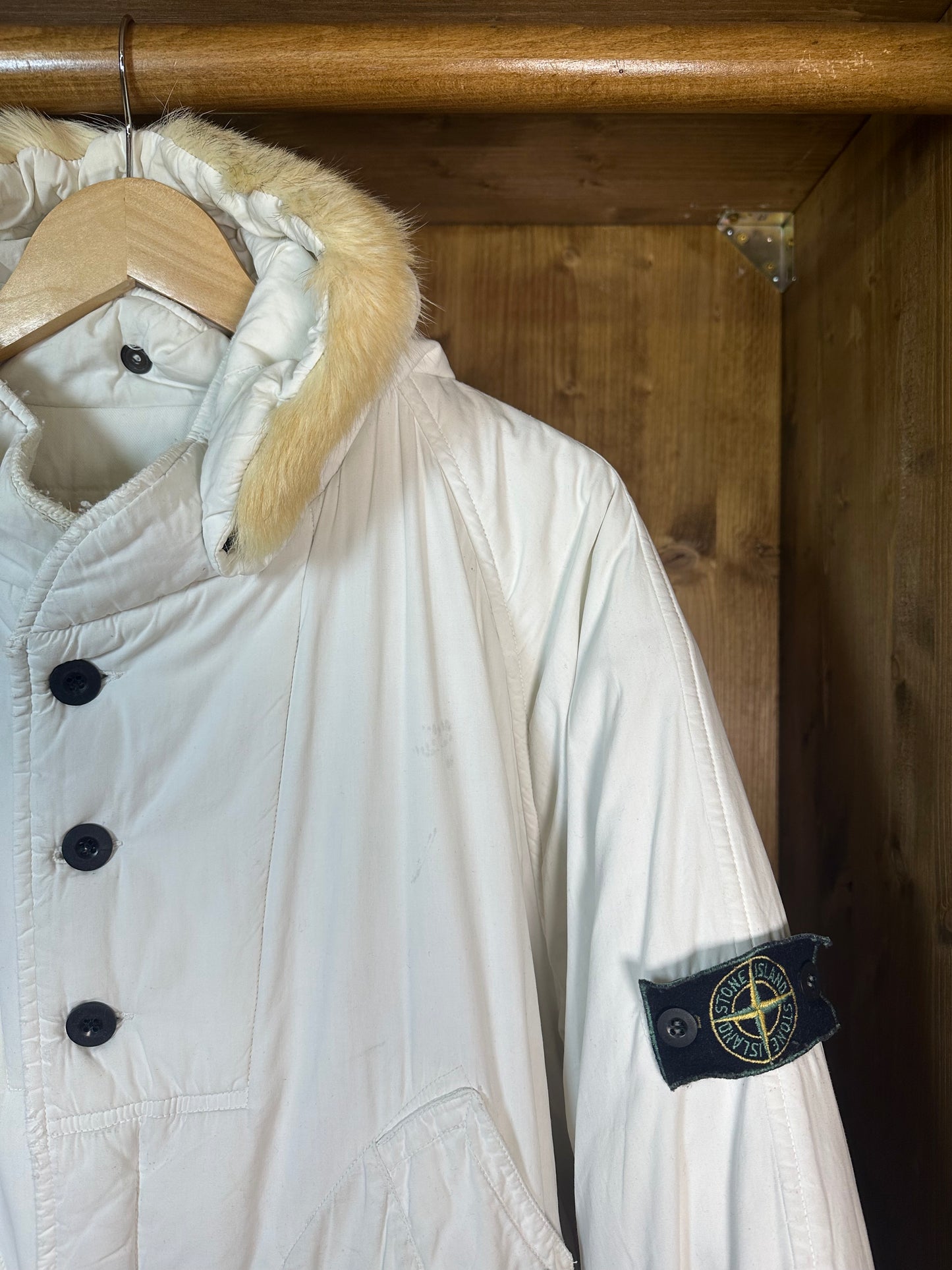 AW1985 COYOTE BEIGE FUR TRIM HOOD JOCK