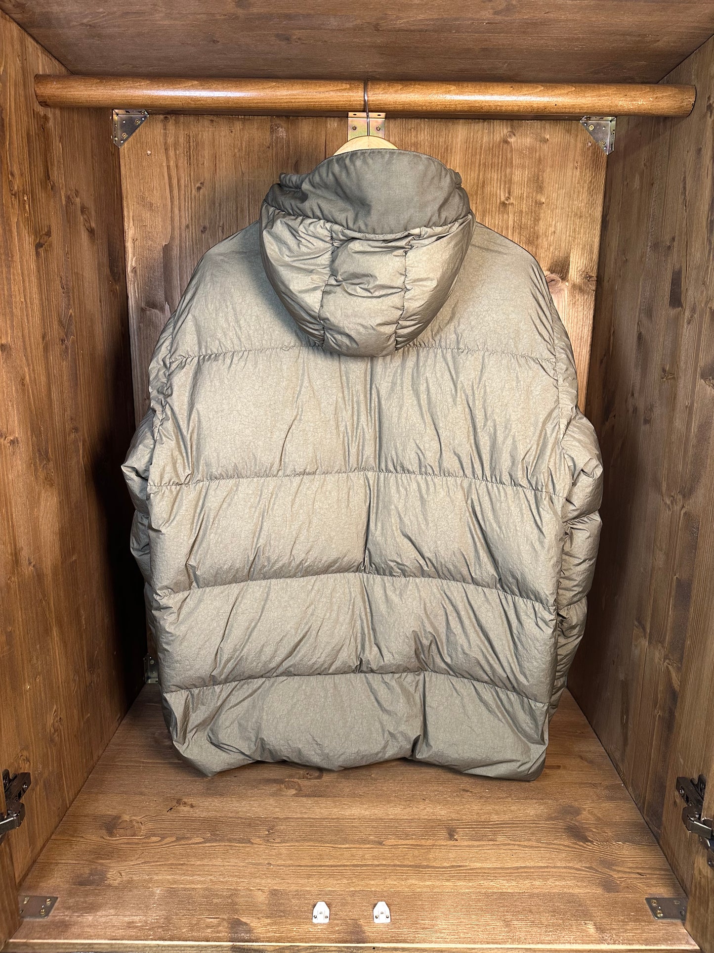 GARMENT DYED CRINKLE REPS NY-DOWN Pine green