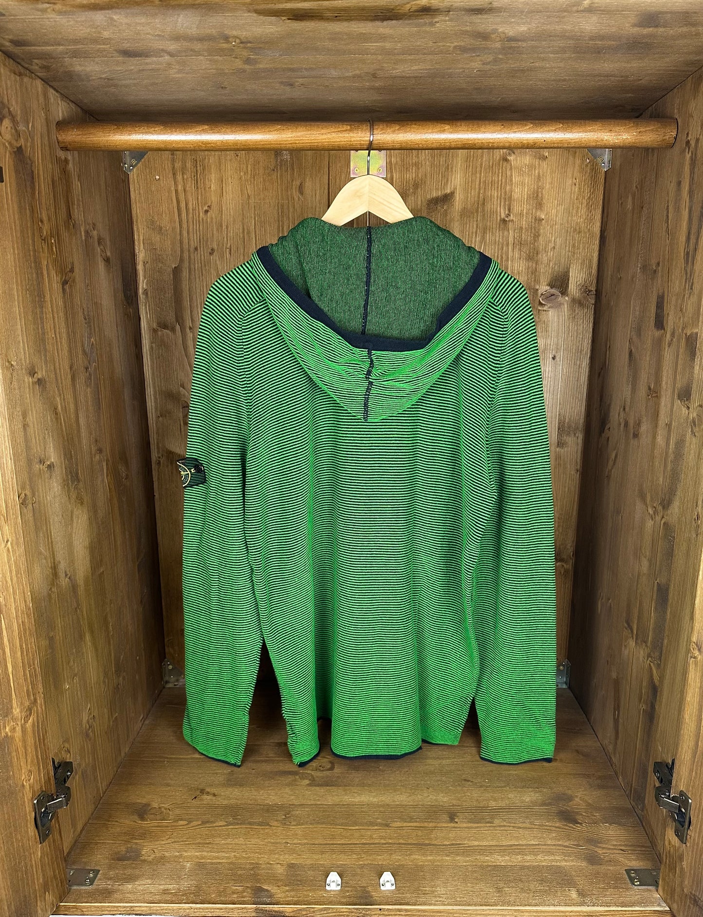 SS09 HOLOGRAPHIC HOODIE MESH in Neon Green