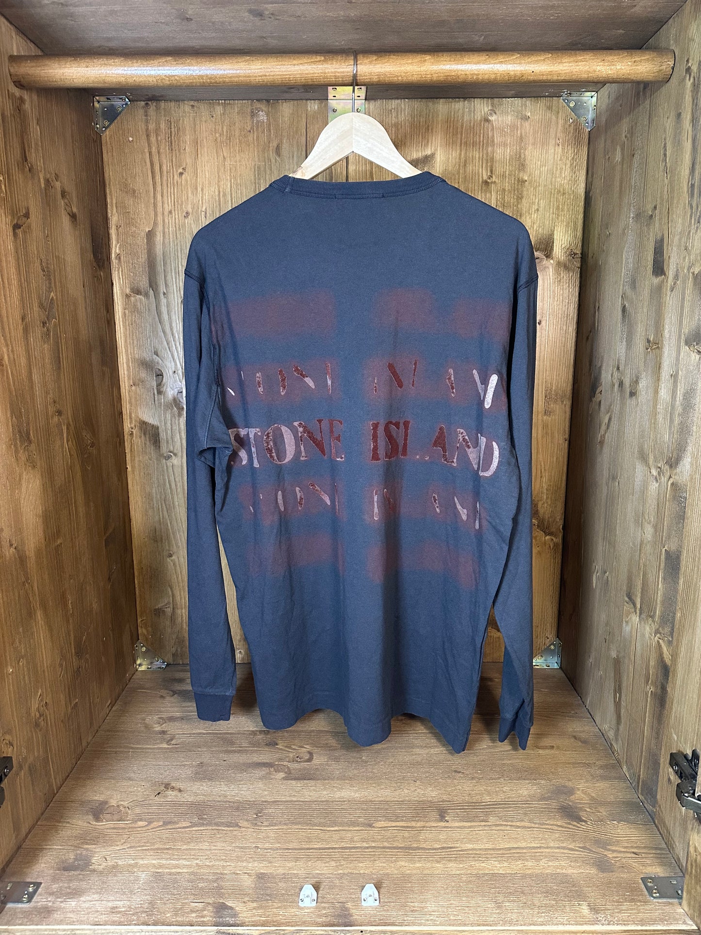 AW19 LONGLSEEVE BURNT-RUSTED SPELLOUT