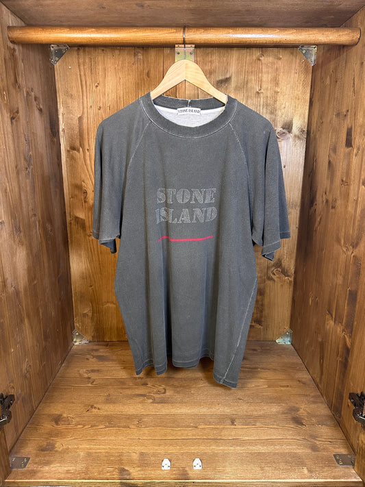SS92 SPELL-OUT TEE in faded brown