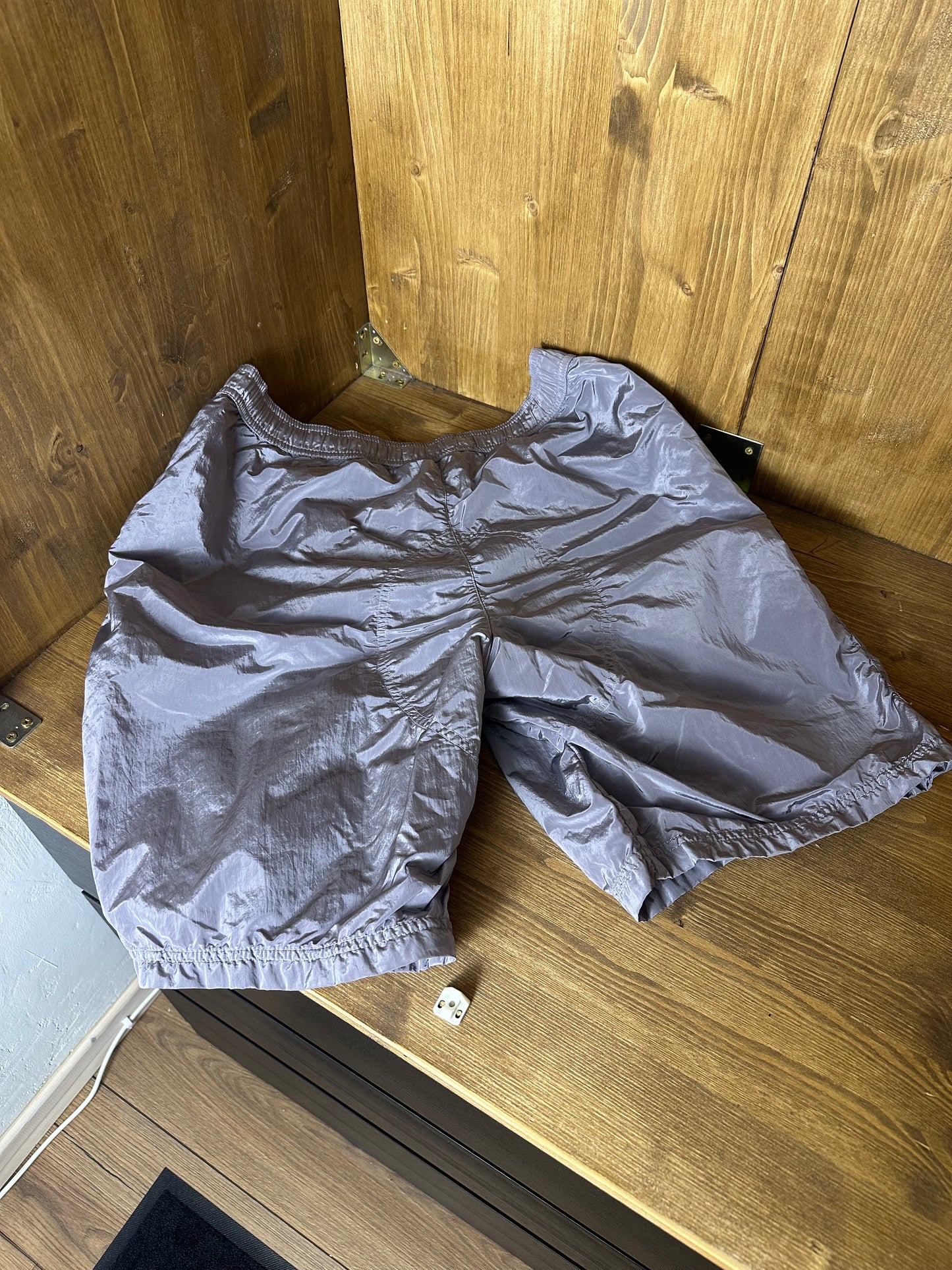 SS18 NYLON METAL SHORTS in Space Grey