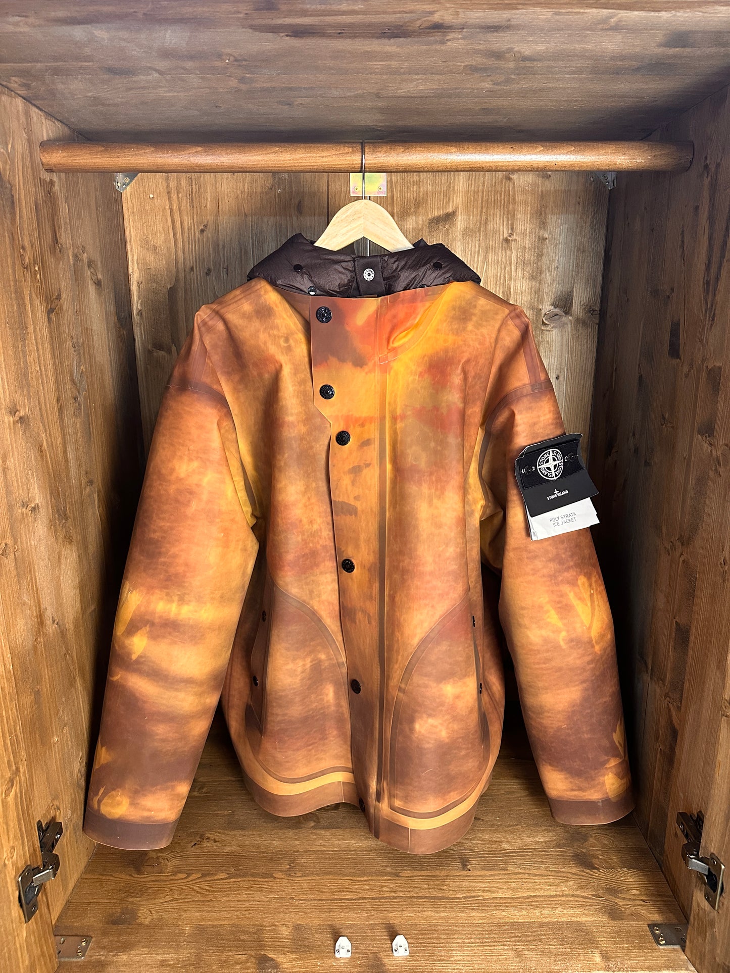 AW22 POLY STRATA ICE JACKET in Yellow Sun & Terra Brown