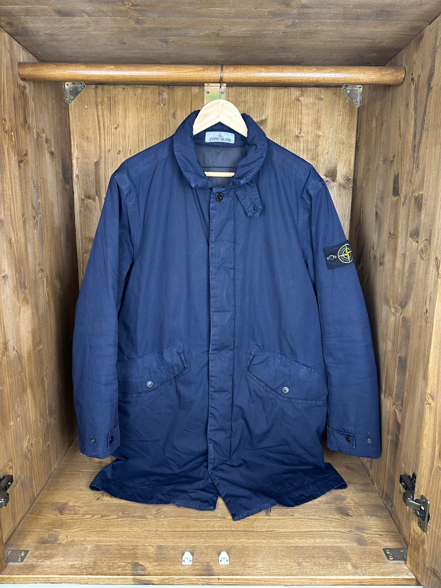 AW17 WATER REPELLENT COTTON SUPIMA WITH PRIMALOFT in Navy Blue