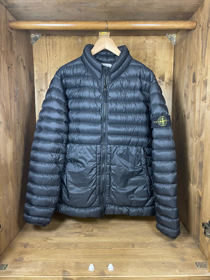 Garment dyed micro yarn down