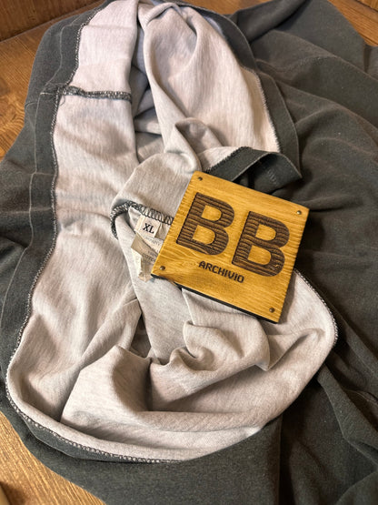 SS92 SPELL-OUT TEE in faded brown