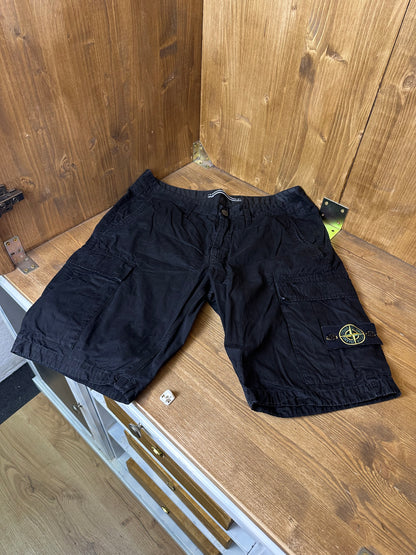 CARGO SHORT in Black