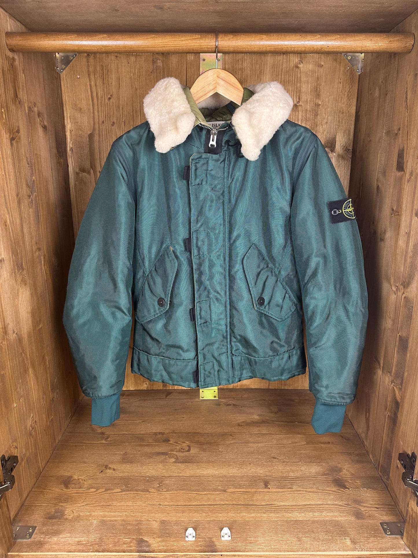 AW15 OXFORD NYLON SHEARLING JACKET in Emerald Green
