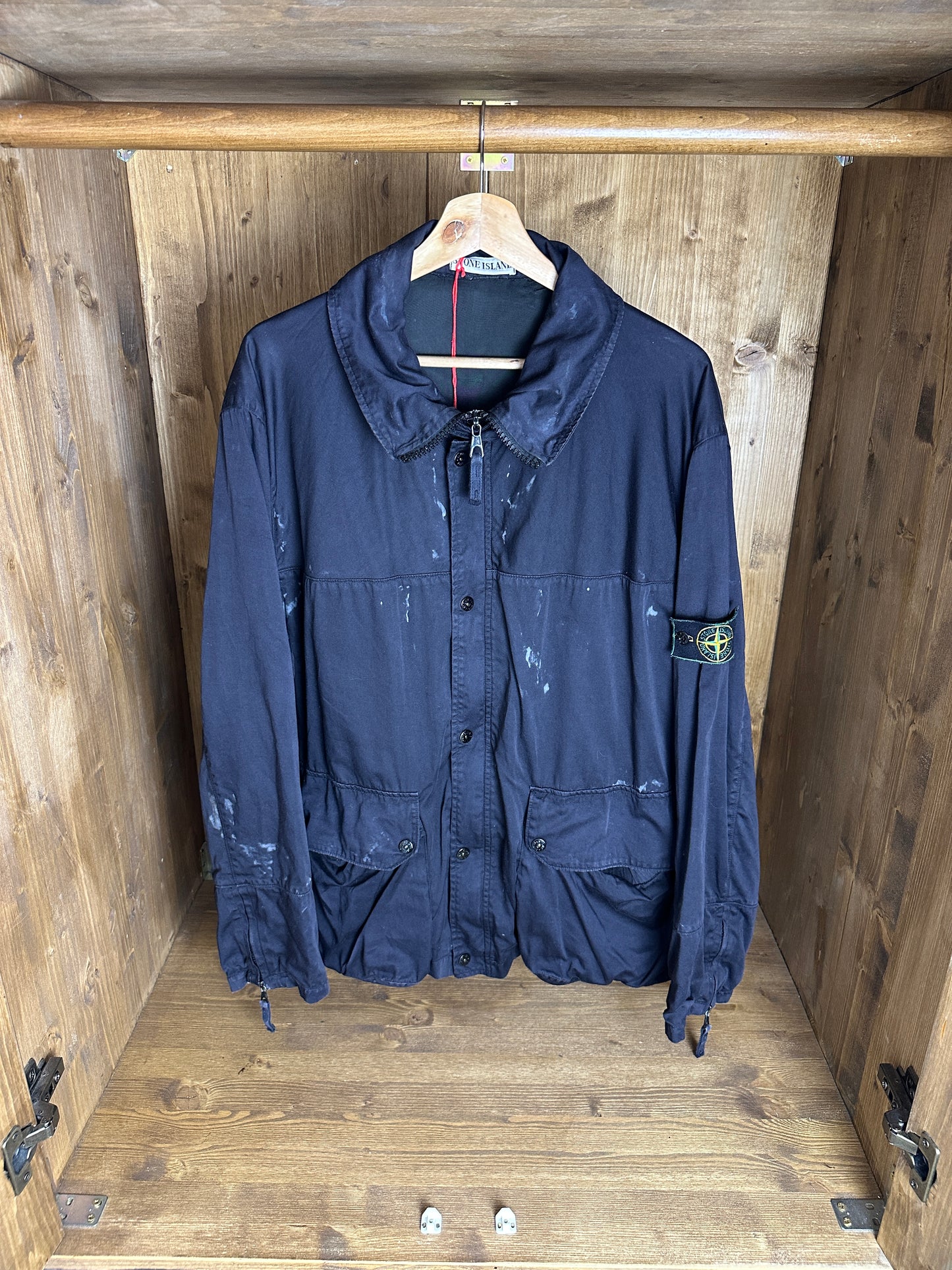 AW90s RASO GOMMATO WHITE COVER in Midnight Blue