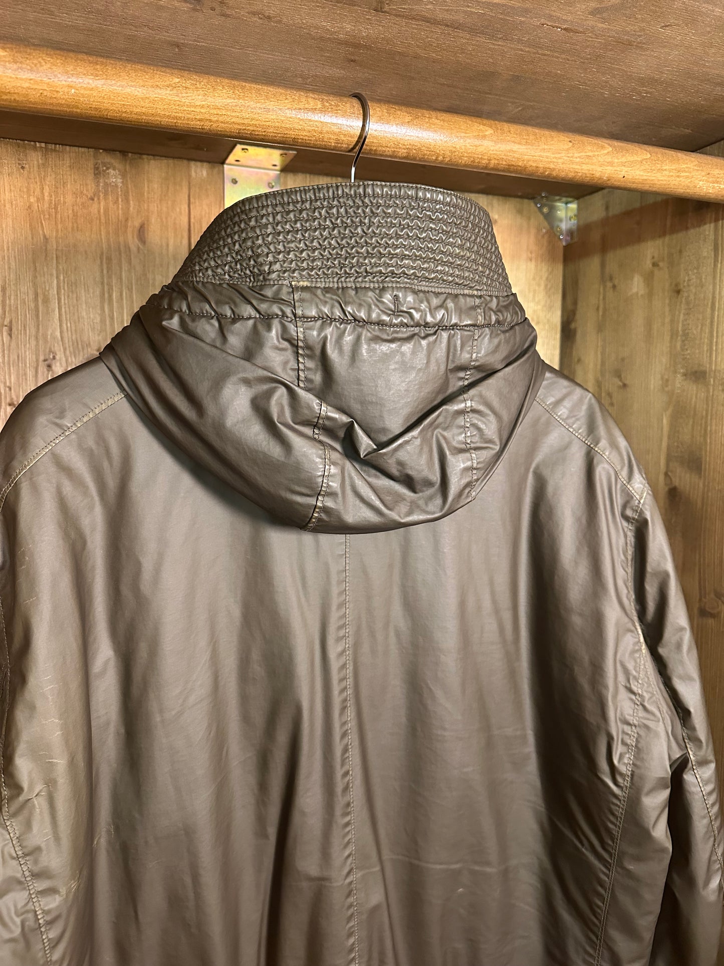 DARK BROWN MUSSOLA GOMMATA