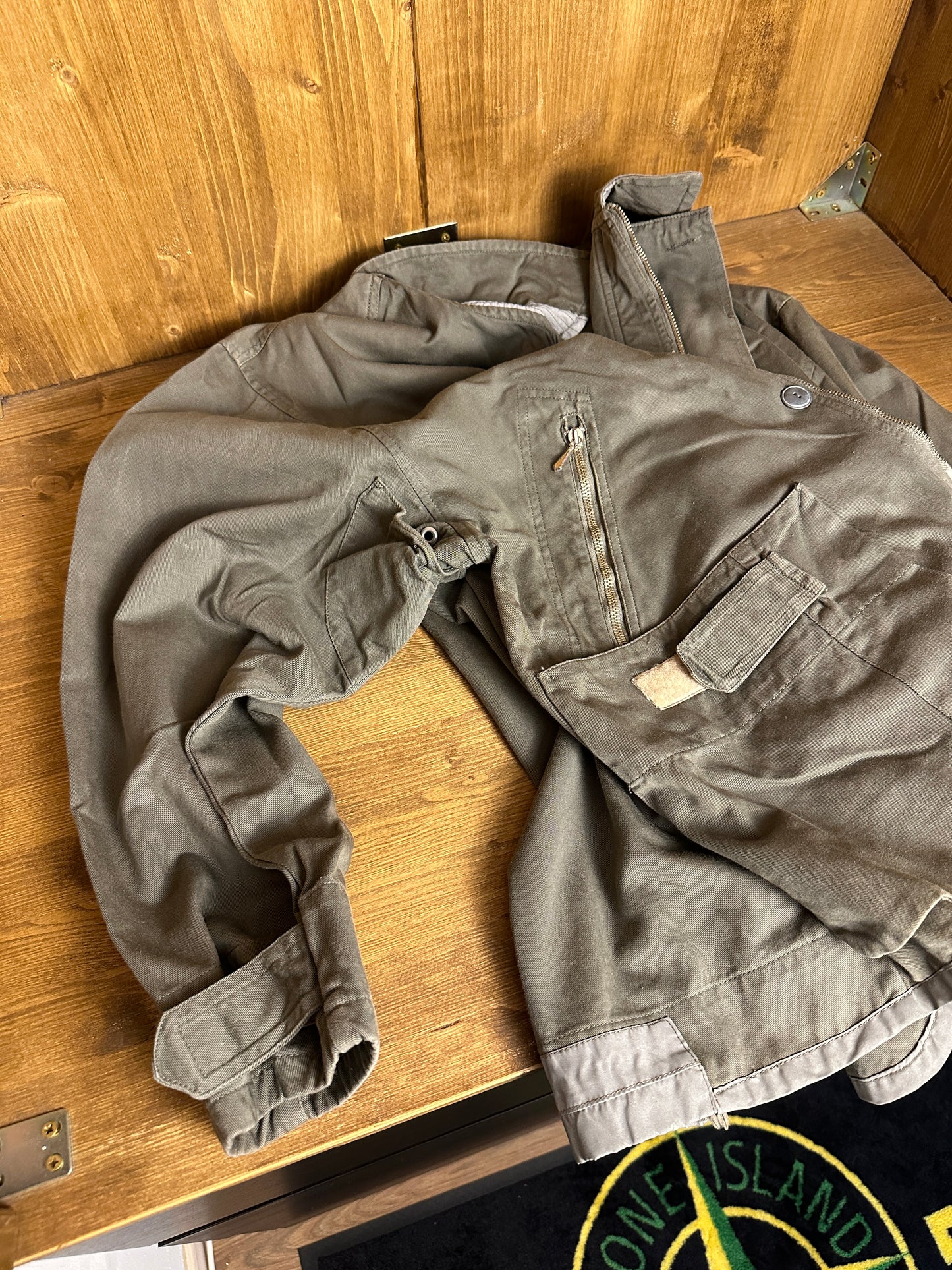 SS84/85 BONEVILLE HUNTING JACKET in Cement Grey
