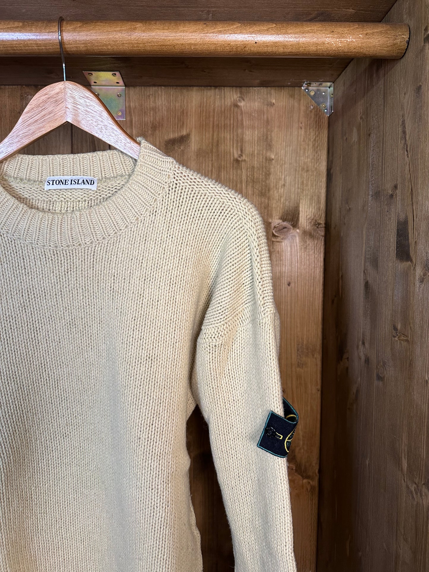 BEIGE WOOL SWEATER with Velour elbow patch