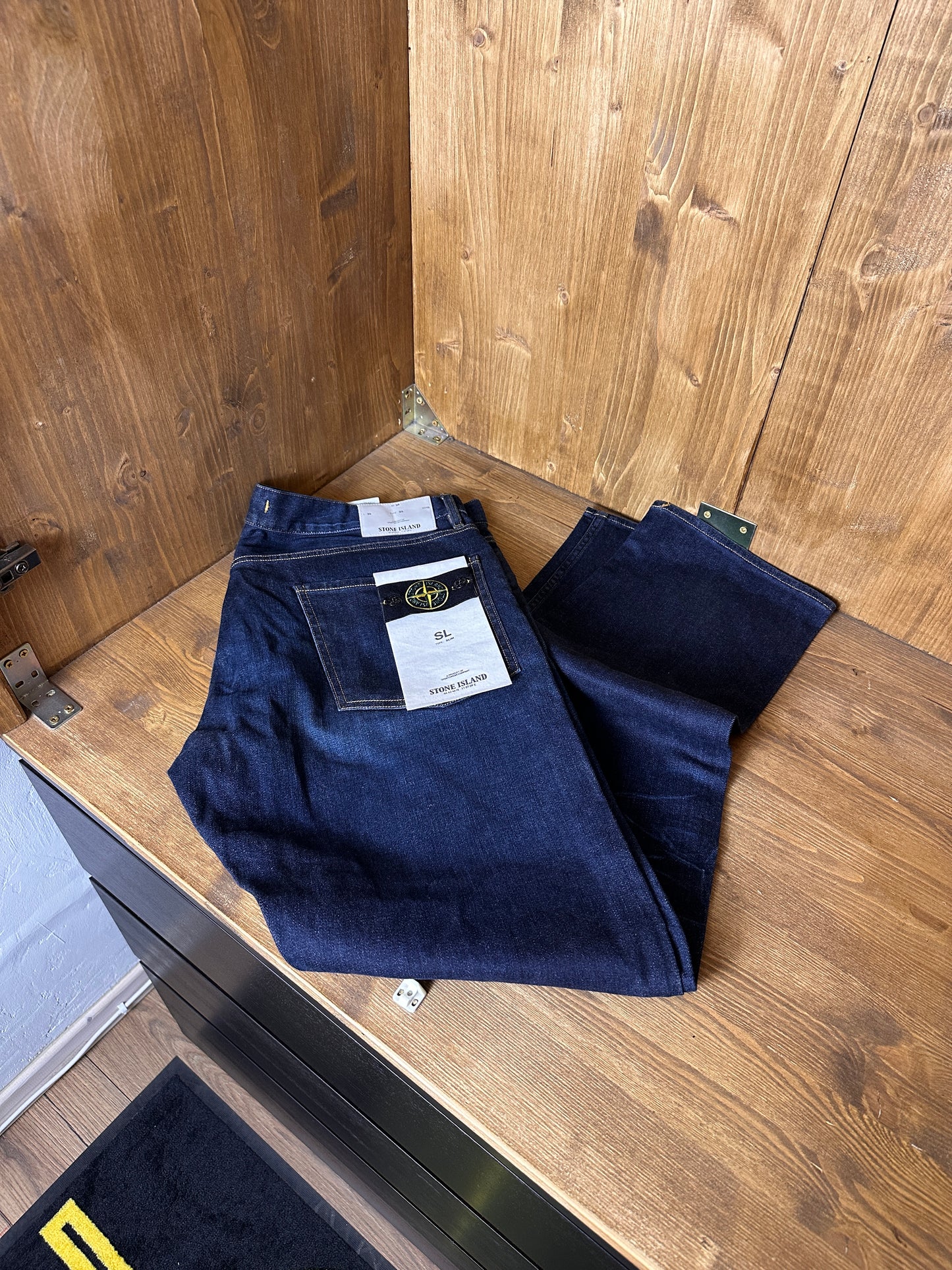 AW10s DENIM JEANS in Blue