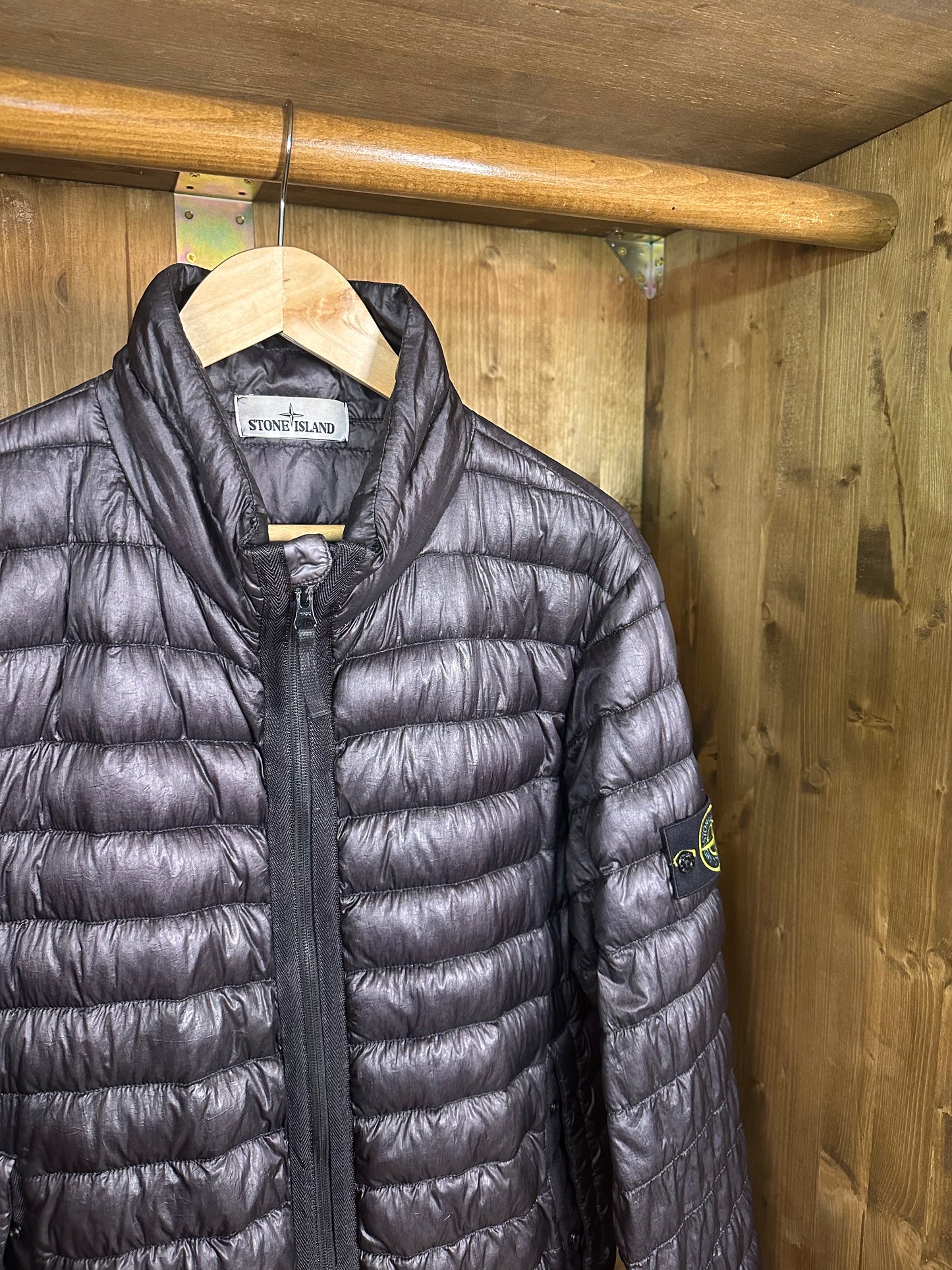 GARMENT DYED DOWN_26 GR X SQM_N in black