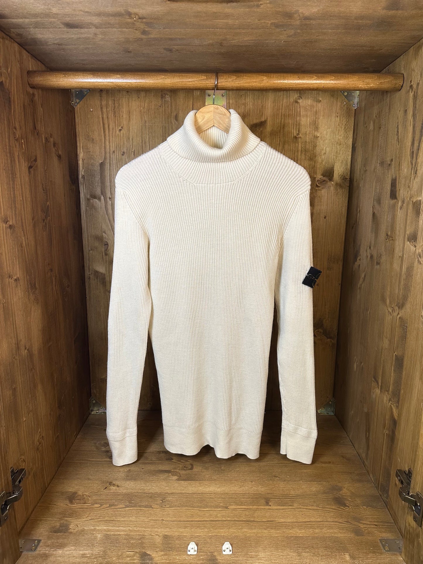 TURTLENECK BEIGE WOOL JUMPER