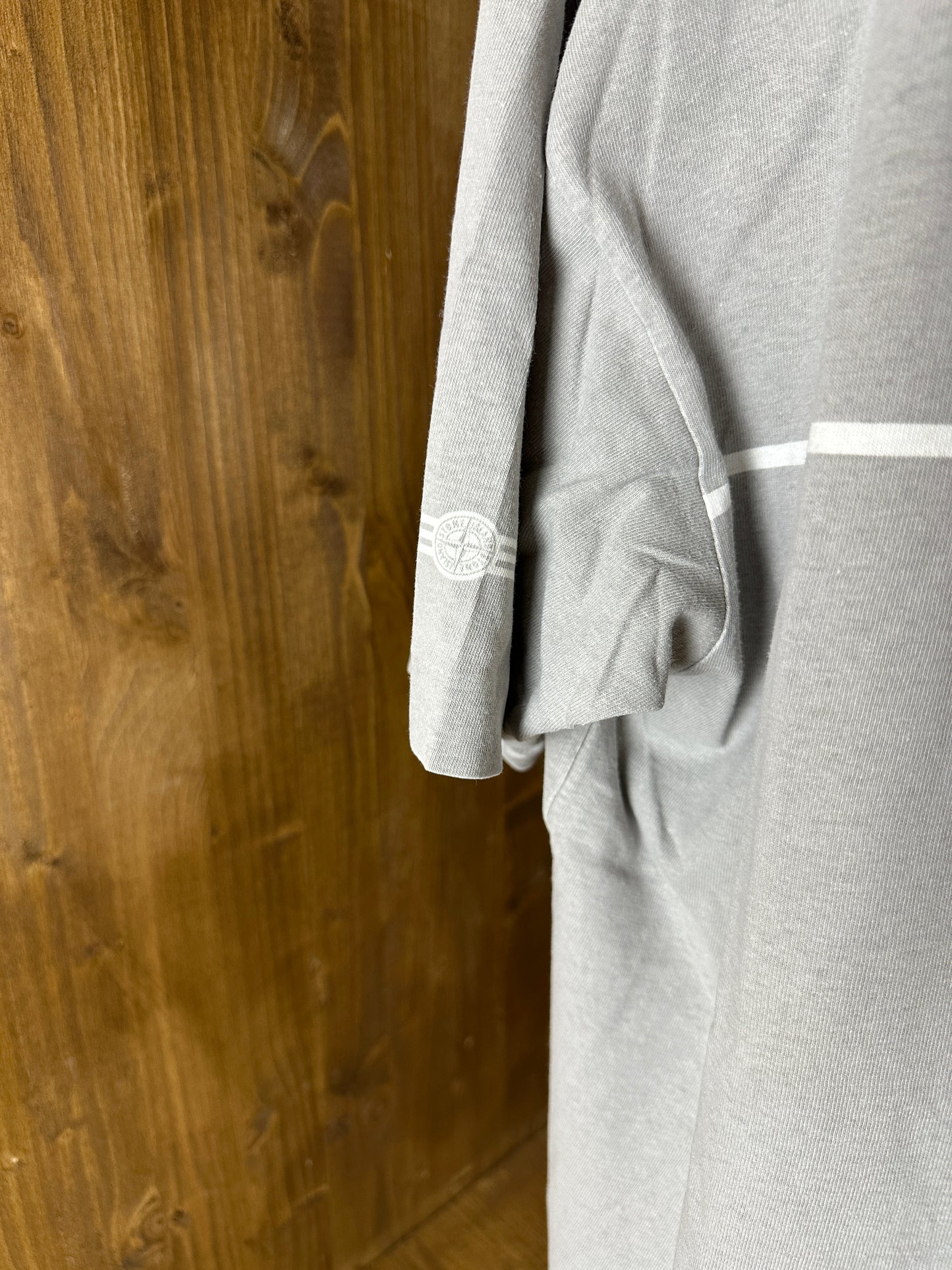 SS97 MINI COMPASS TEE in Ligth Grey