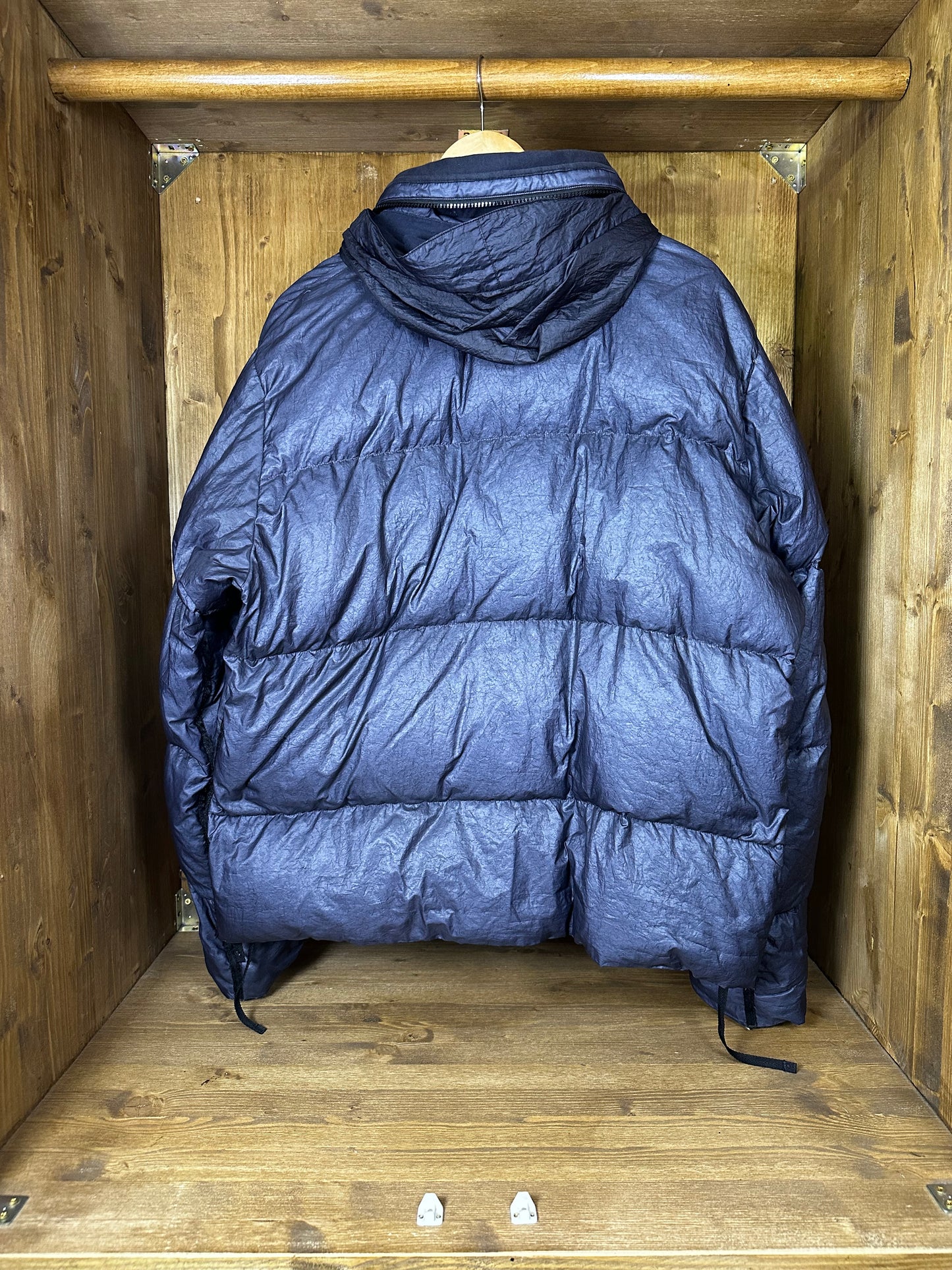 AW04 BLUE METALLIC TEXTURE DOWN JACKET