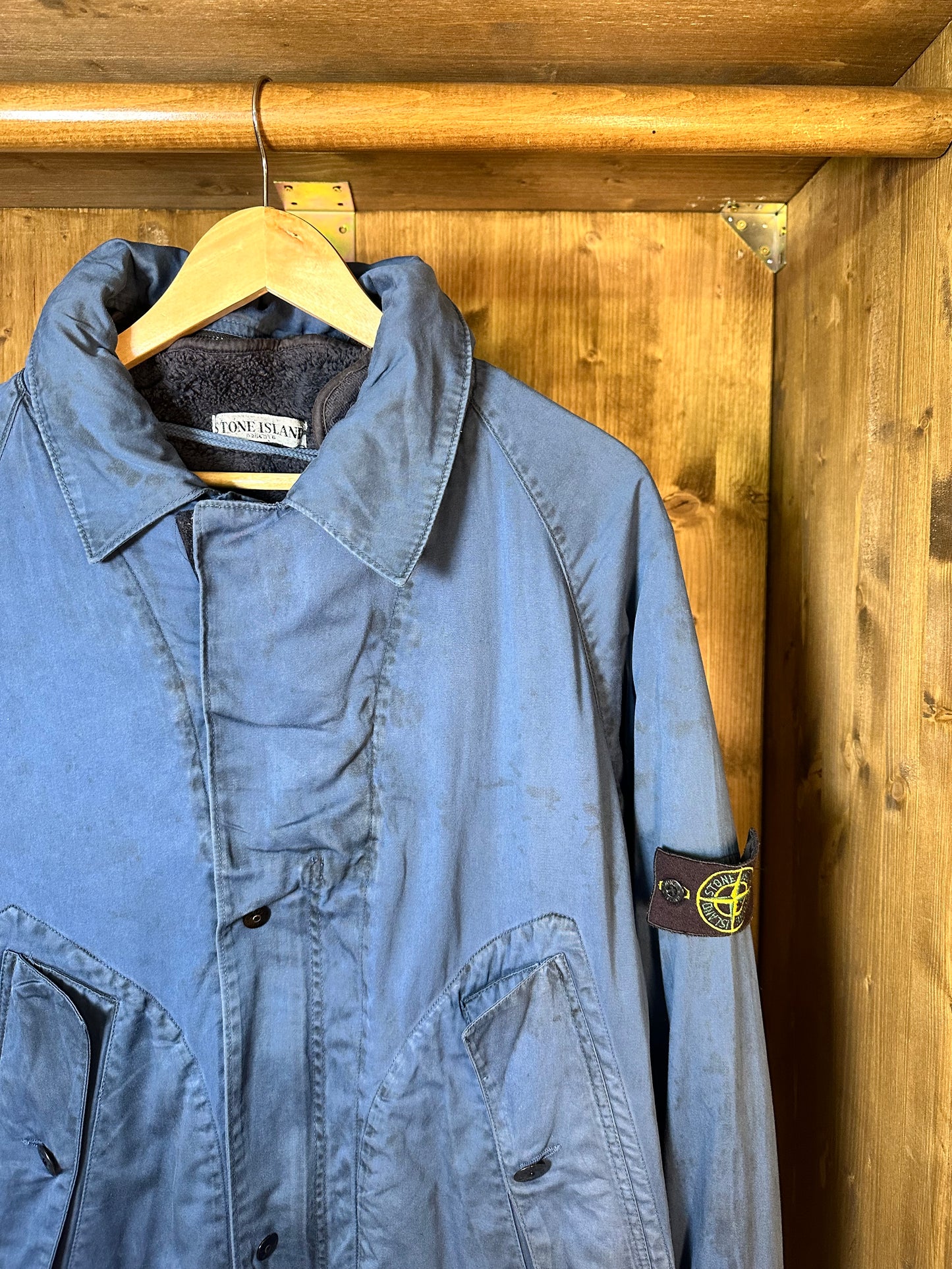 RASO GOMMATO BLU with detachable fleece inner